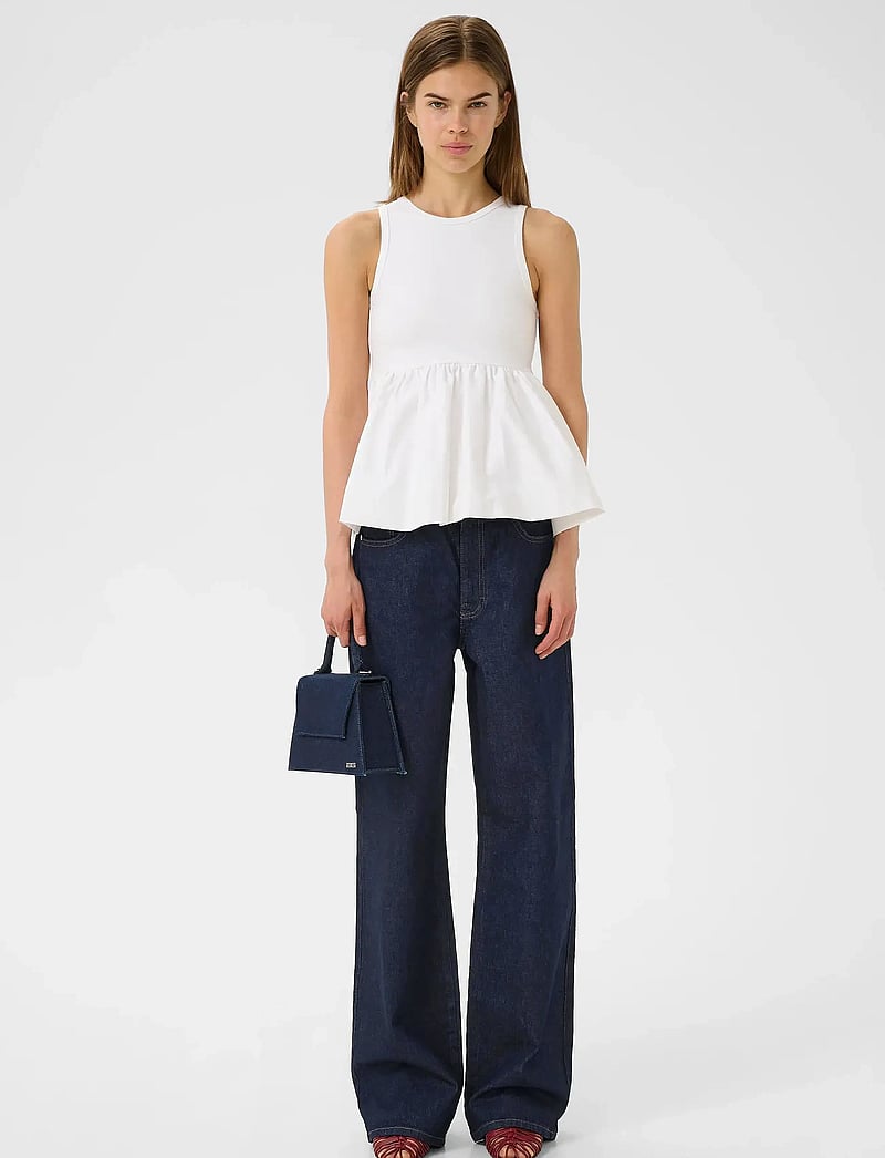 Gestuz - GZsummer HW wide jeans - vida jeans - unwashed denim - 3