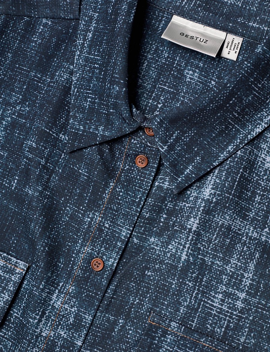 Gestuz - GZdemia P SS shirt - lühikeste varrukatega särgid - dark denim structure - 2