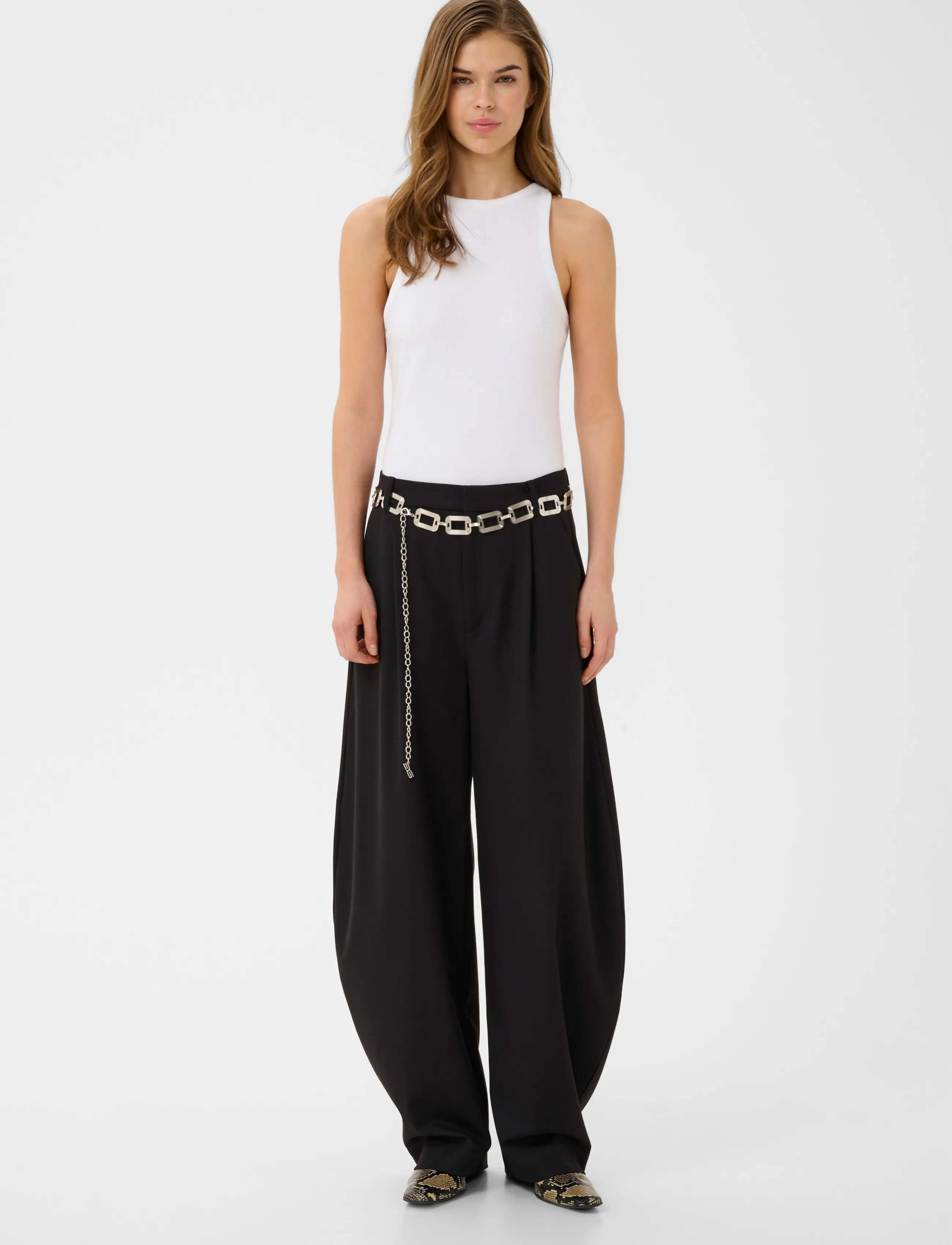 Gestuz Gzcallia Mw Barrel Pants cargobyxor dam – bild 4