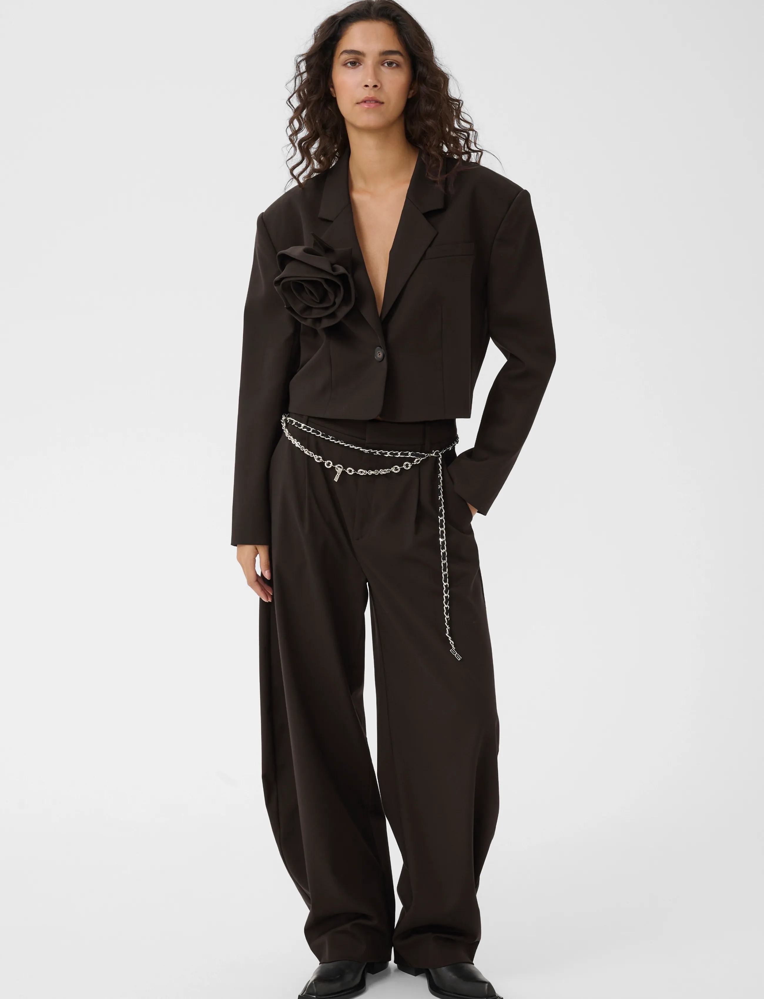 Gestuz - GZcallia MW barrel pants - barrelbyxor - ganache - 3