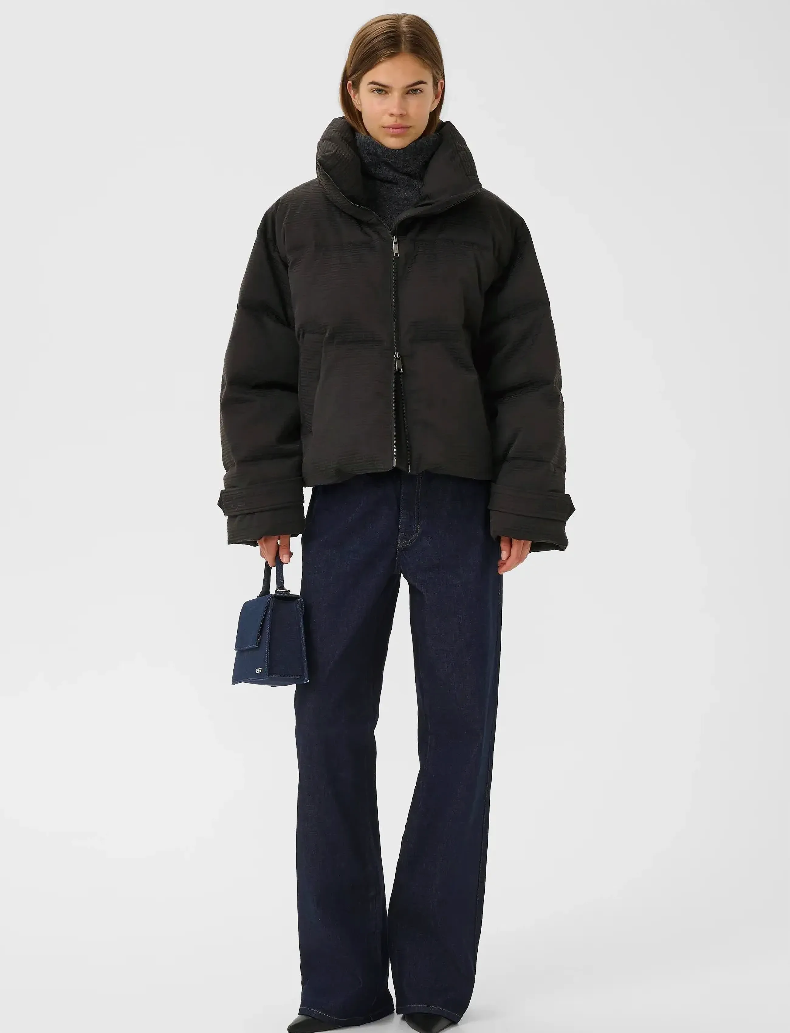 Gznansi Short Puffer 2