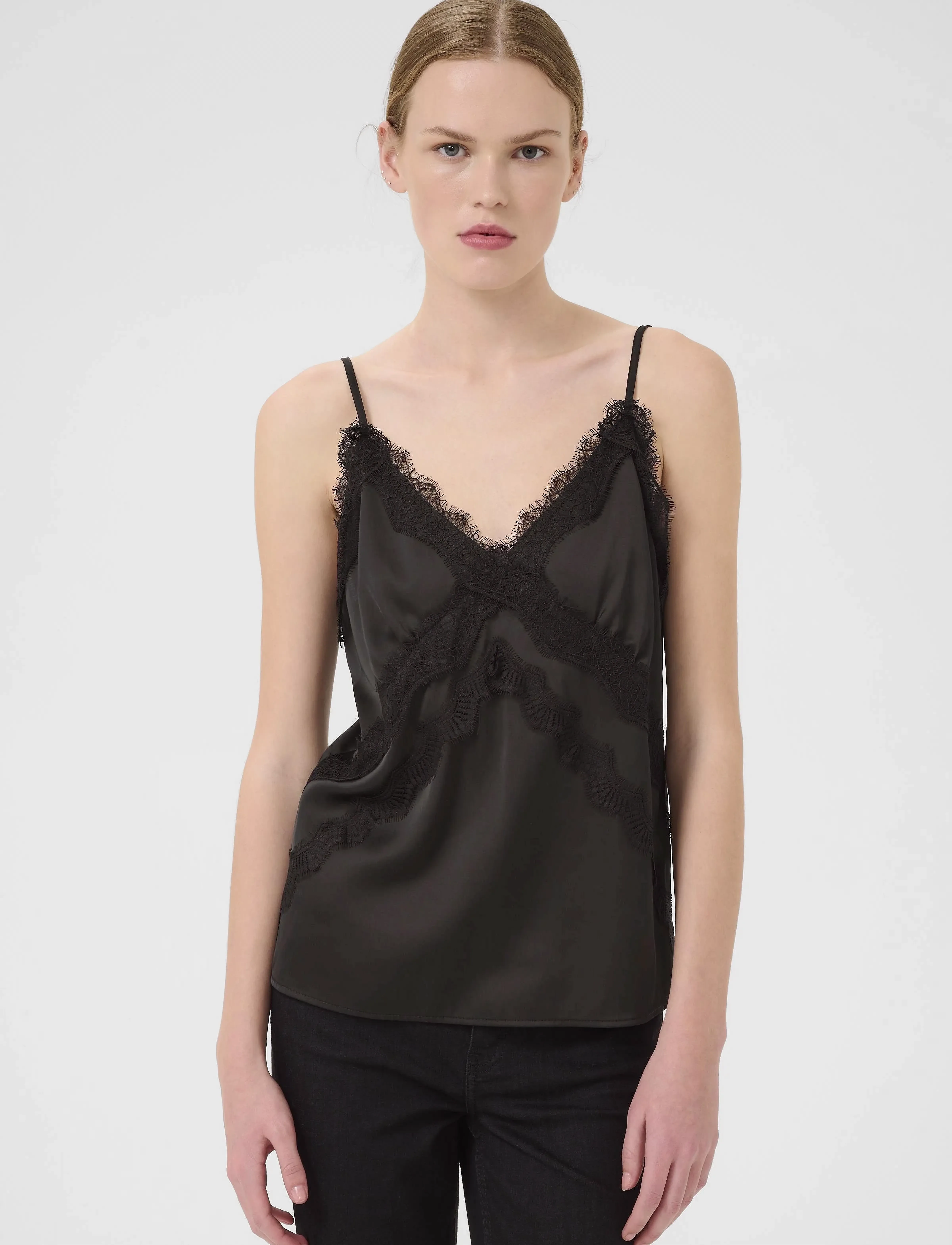Gestuz Gzsachi Slip Top Noos, Kvinder, Blonde Top, Sort, Str: 32