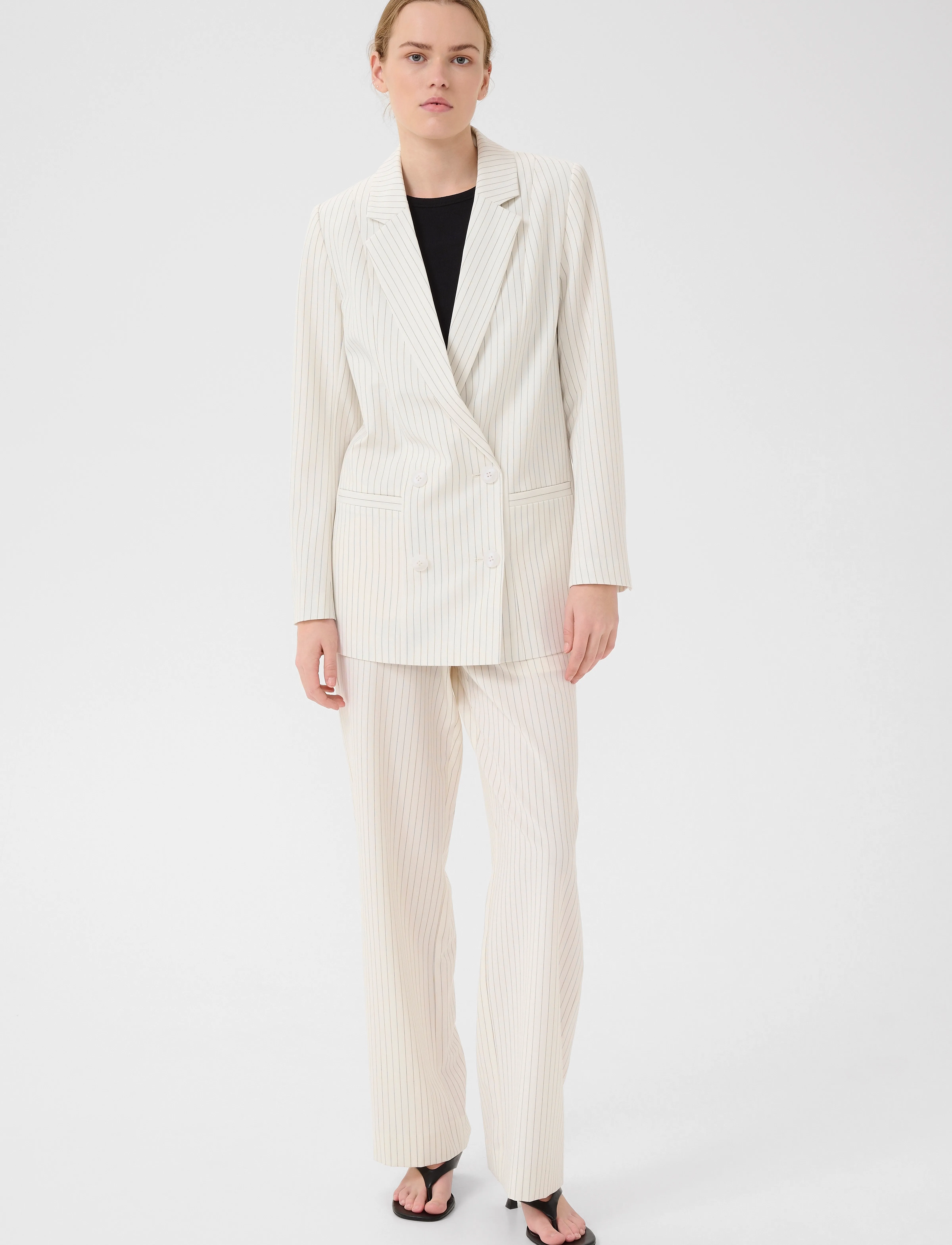 Gestuz - GZjoelle blazer - party wear at outlet prices - egret/grey pinstripe - 3