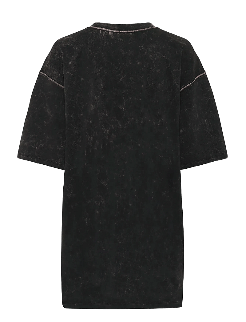 Gestuz - GZneia OZ tee - t-shirts - black brown washed - 2