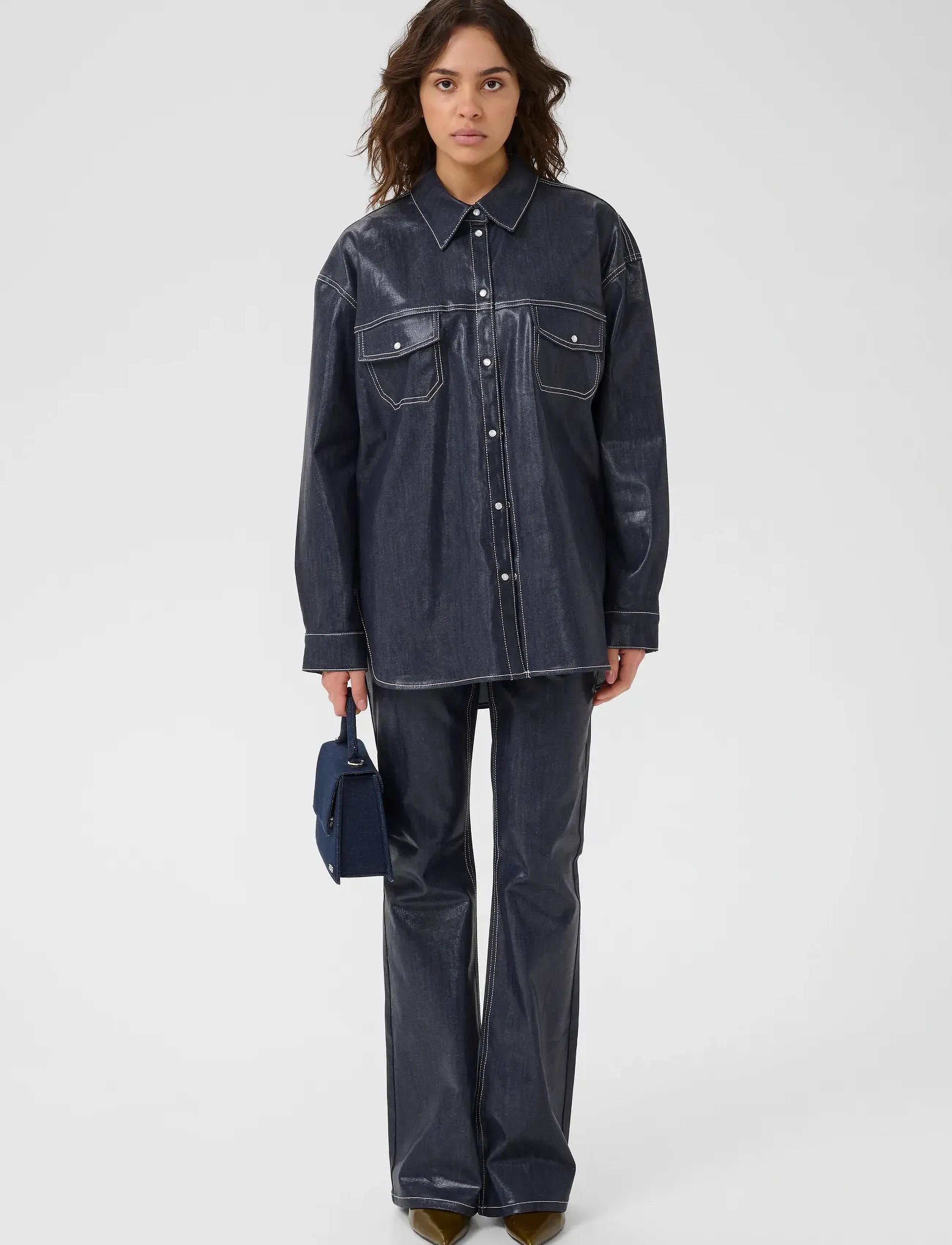 Gestuz - GZpiper HW flared jeans - flared jeans - rinse wash denim - 3