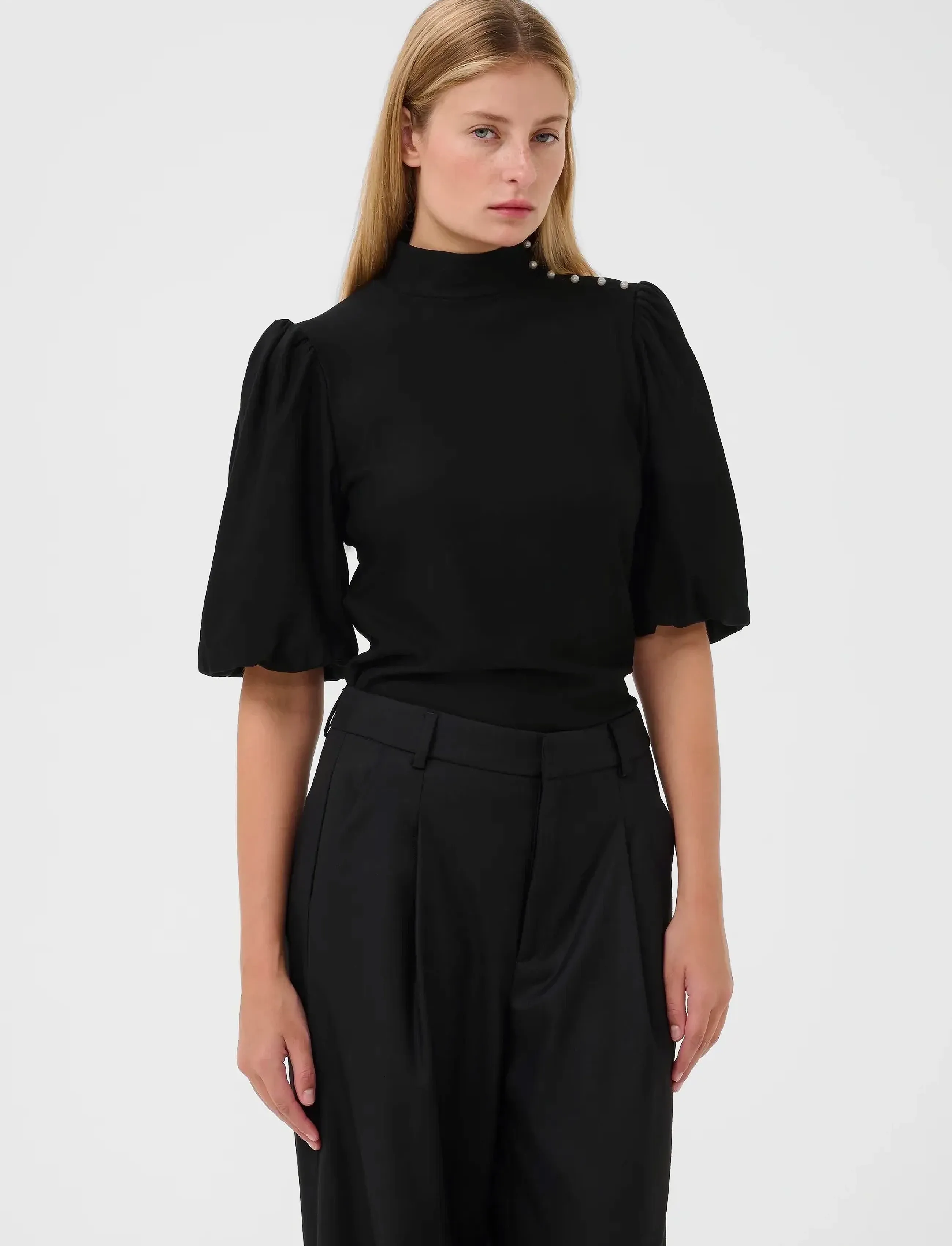 Gestuz GZrifa button balloon top - Short-sleeved blouses - BLACK / black