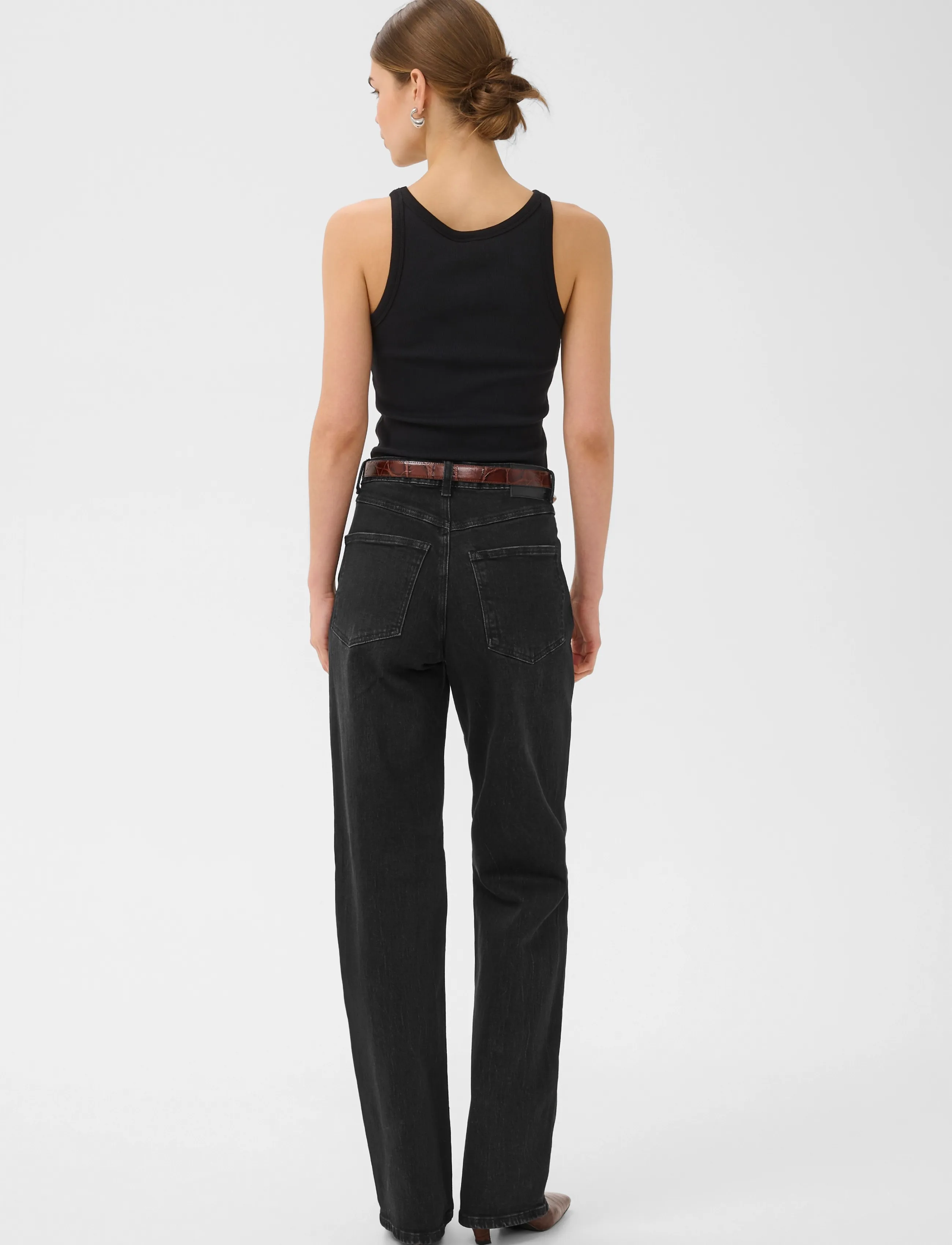 Gestuz - GZjade HW straight jeans NOOS - raka jeans - washed dark black - 4