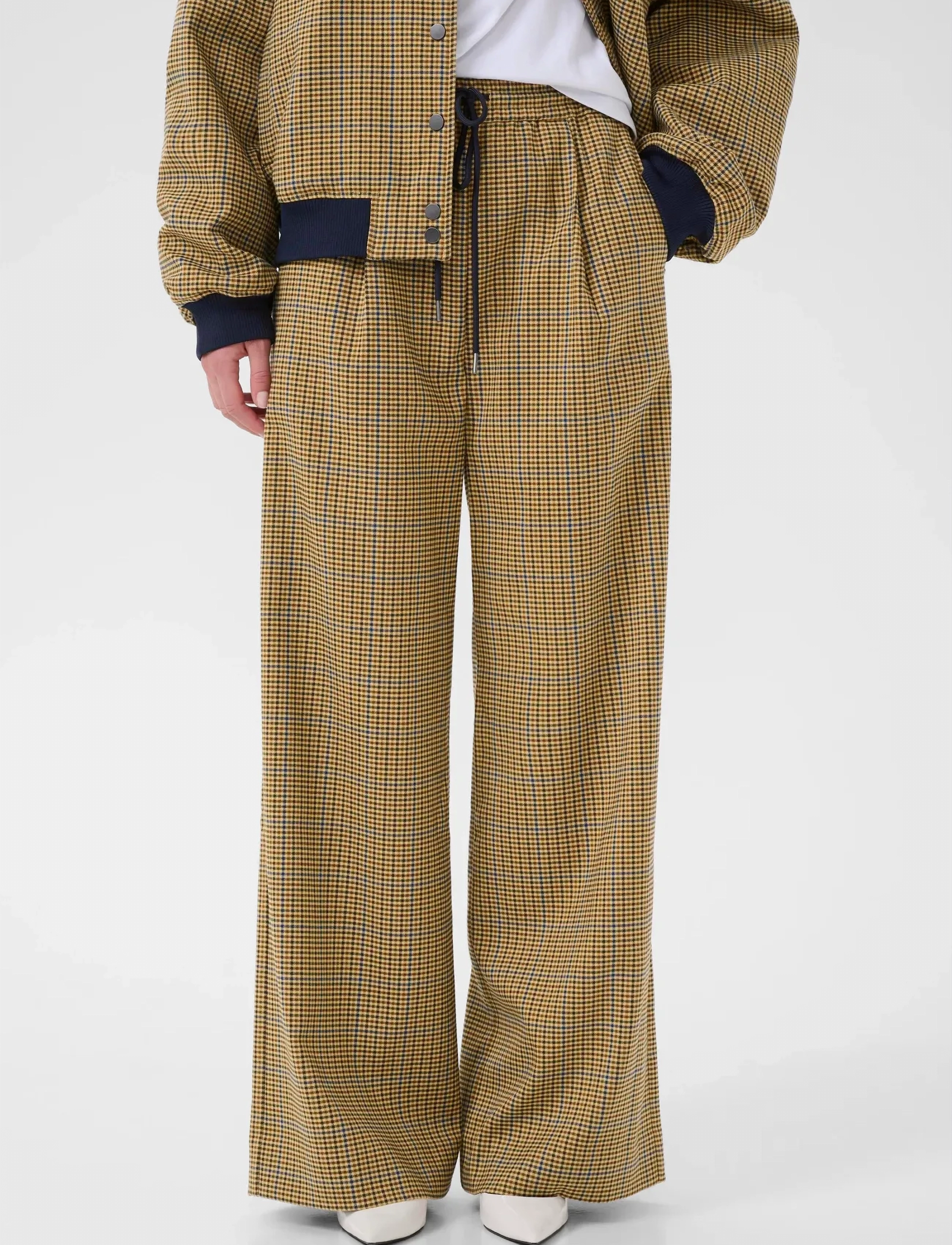 Gestuz GZchicca HW pants - Officewear - CORN/BROWN/BLUE CHECK / multi