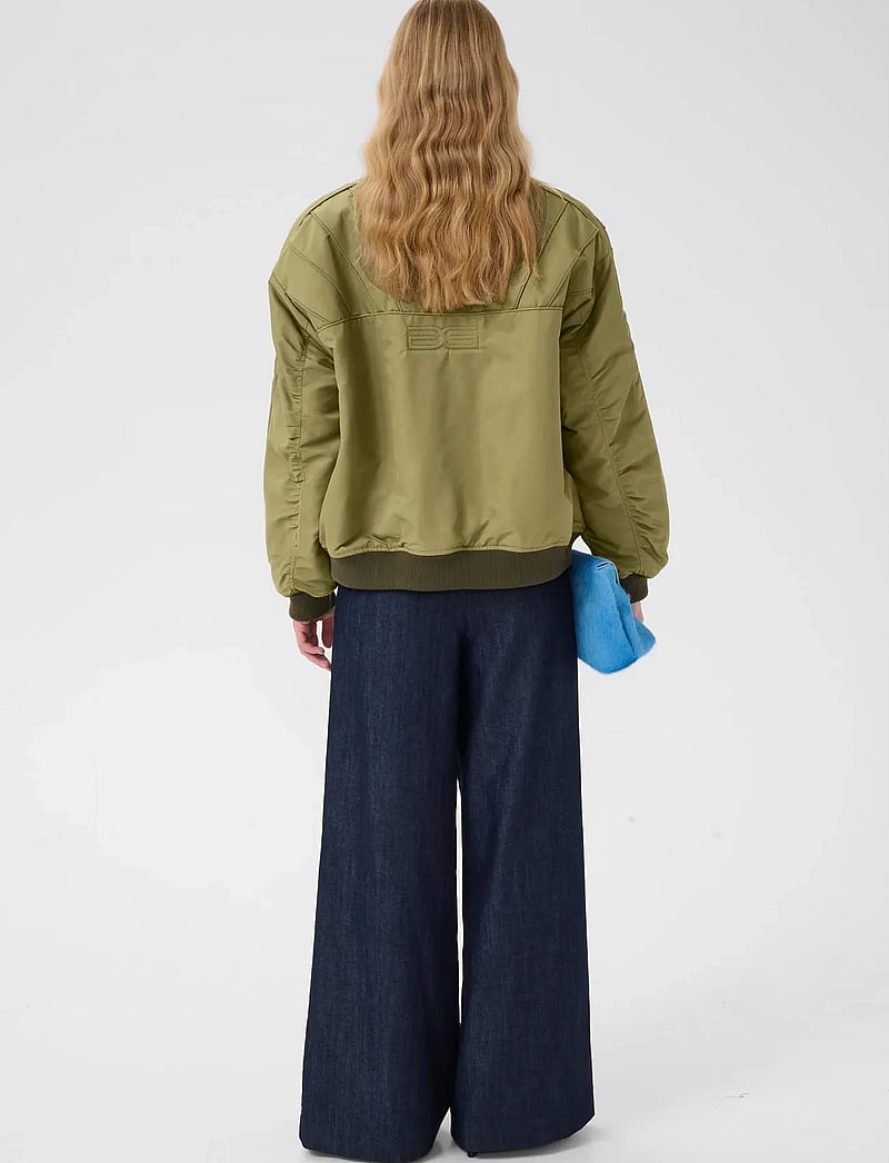 Gestuz - GZaurora bomber - leichte jacken - dusky green - 4