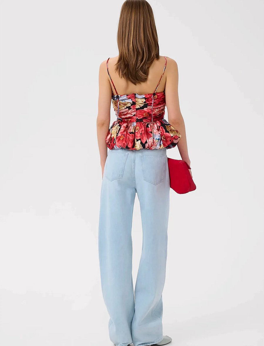 Gestuz - GZsigrida P silk top - crop tops - dessert flower multi - 3