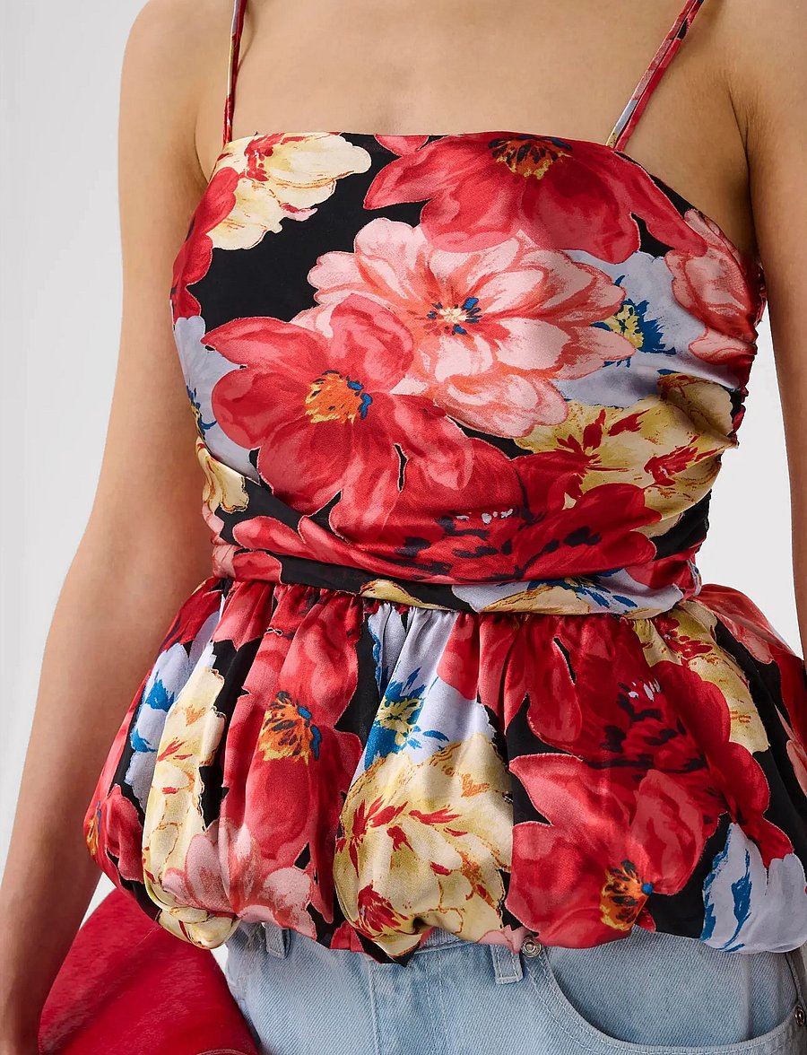 Gestuz - GZsigrida P silk top - crop tops - dessert flower multi - 4