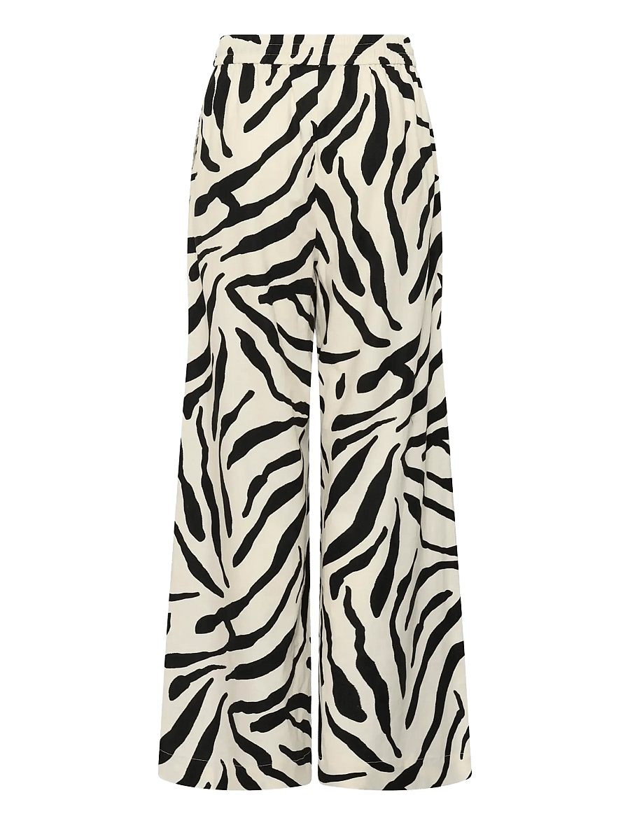 Gestuz - GZzeona P HW pants - laia säärega püksid - graphic black white animal - 2