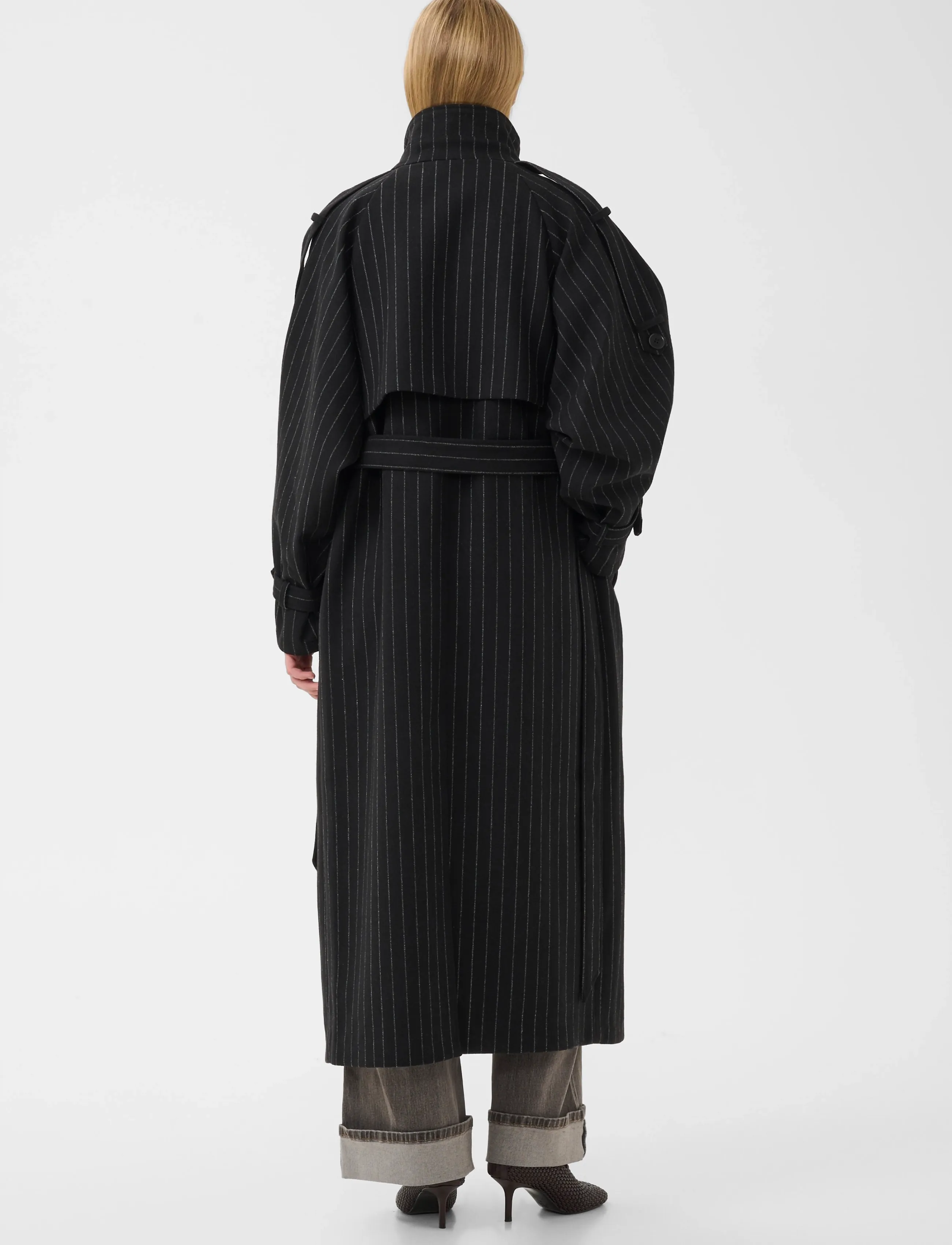 Gestuz - GZavic long pinstripe - vinterjakker - black pinstripe - 3