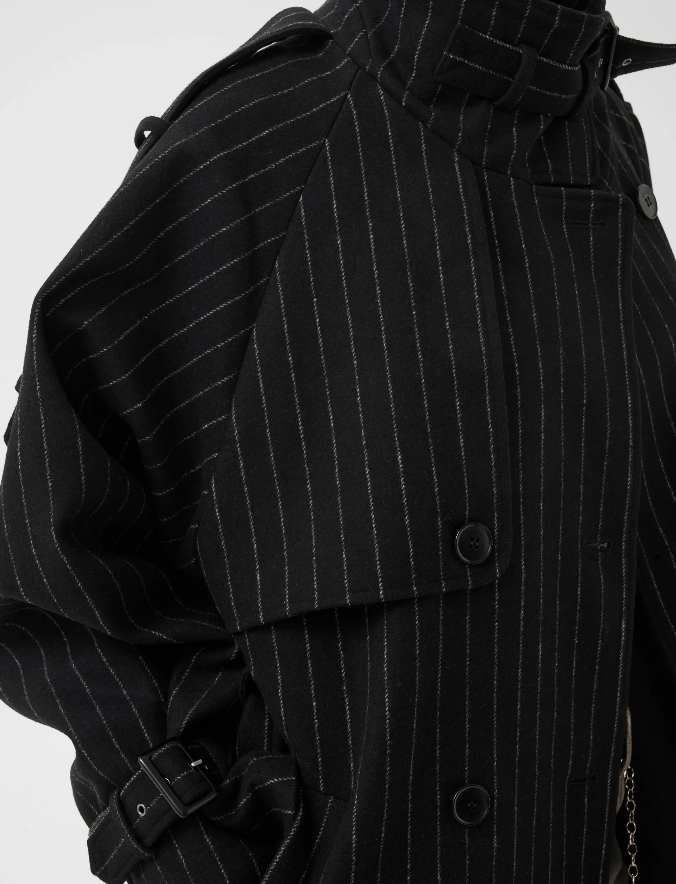 Gestuz - GZavic long pinstripe - vinterjakker - black pinstripe - 4