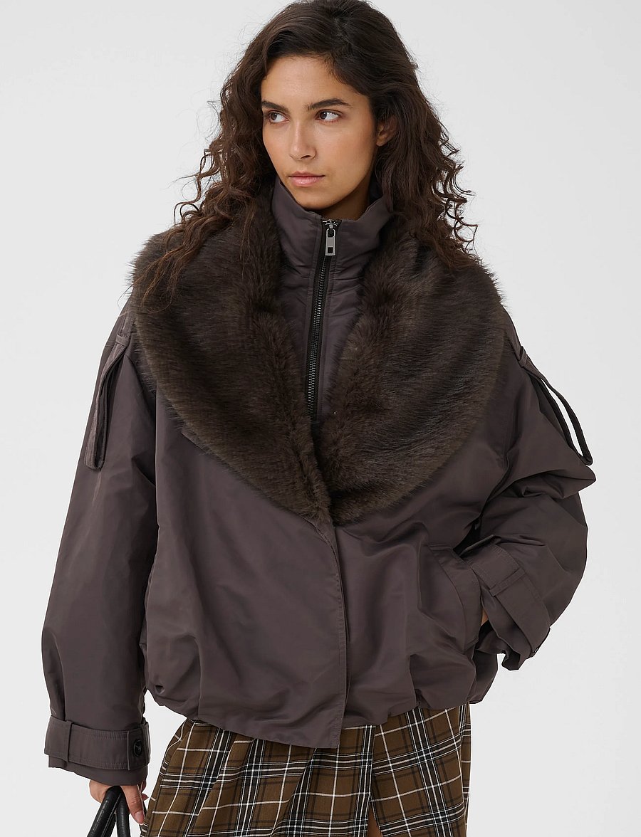 Gestuz - GZolina jacket - raven - 2