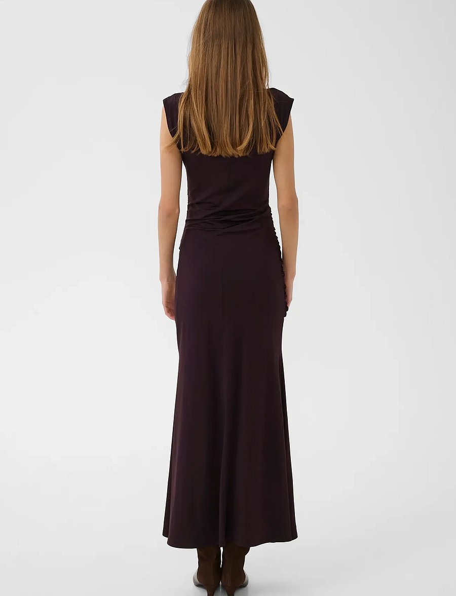 Gestuz - GZseren long dress - kootud kleidid - deep plum - 4