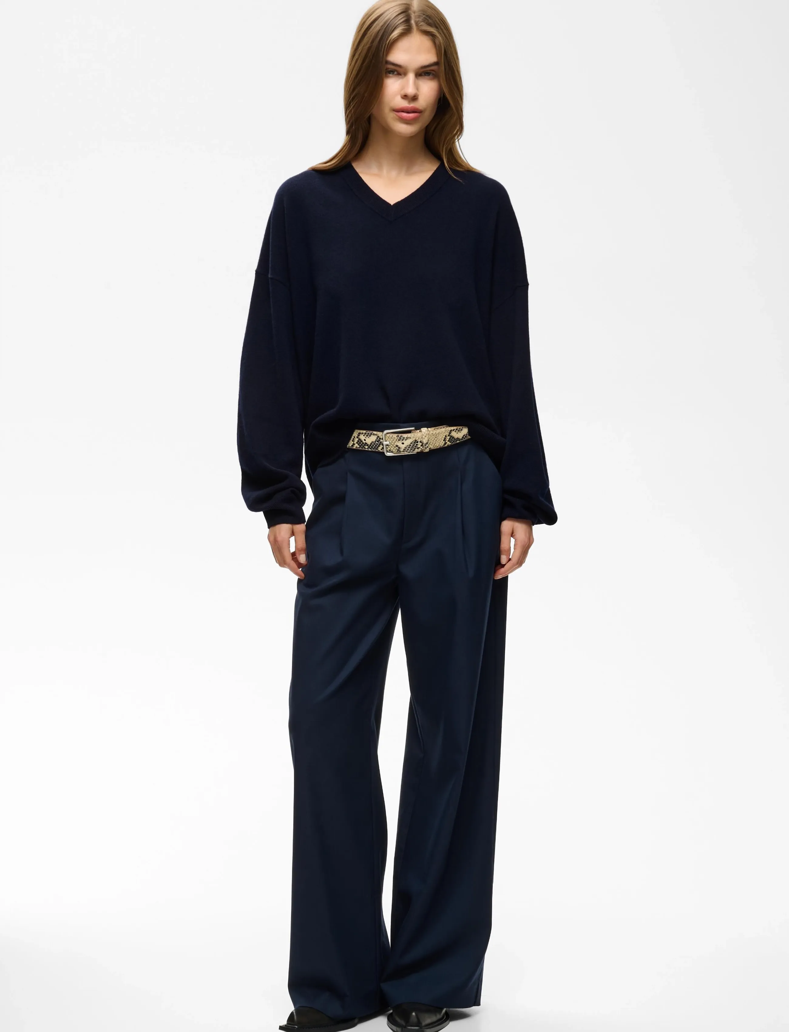 Gestuz - GZmanzi V pullover - stickade tröjor - sky captain - 3