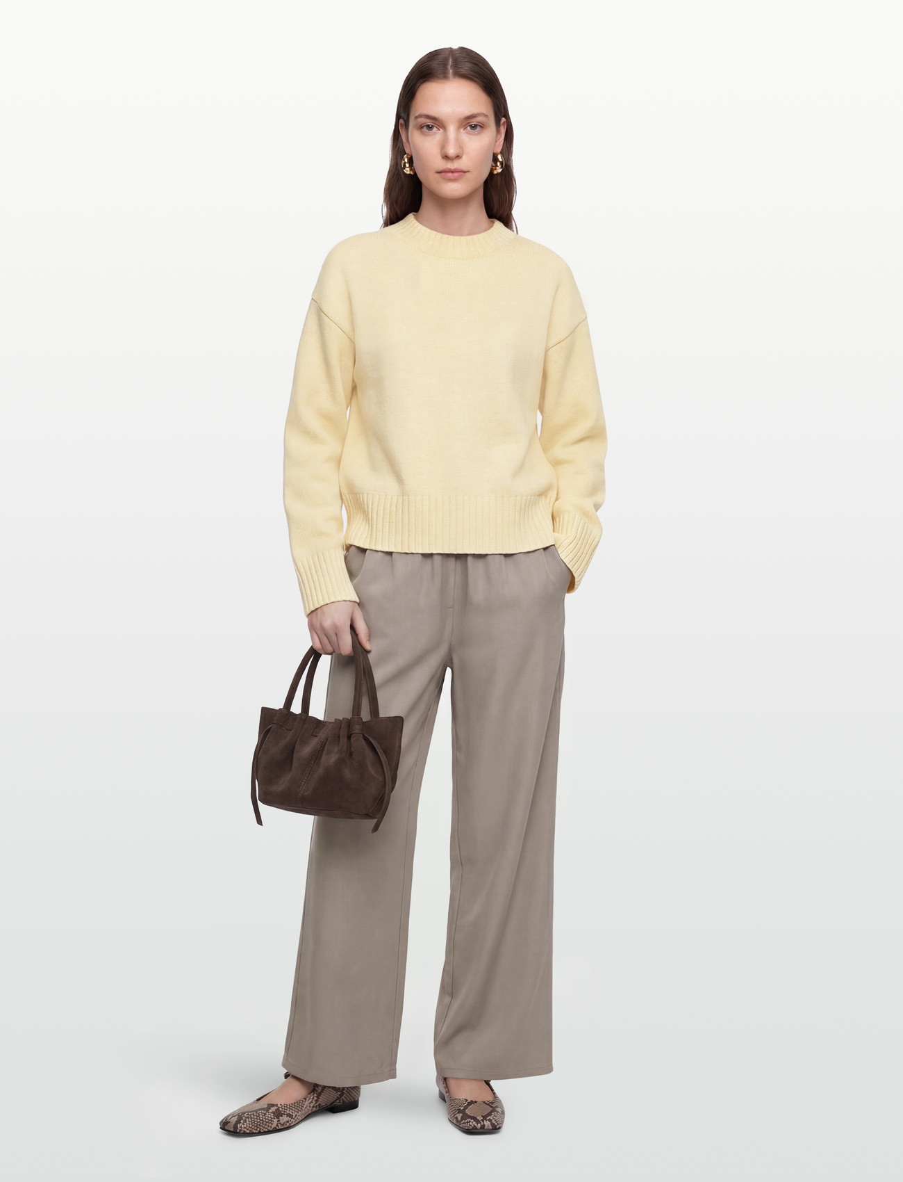 Gina Tricot Crew Neck Knitted Sweater - - S 1