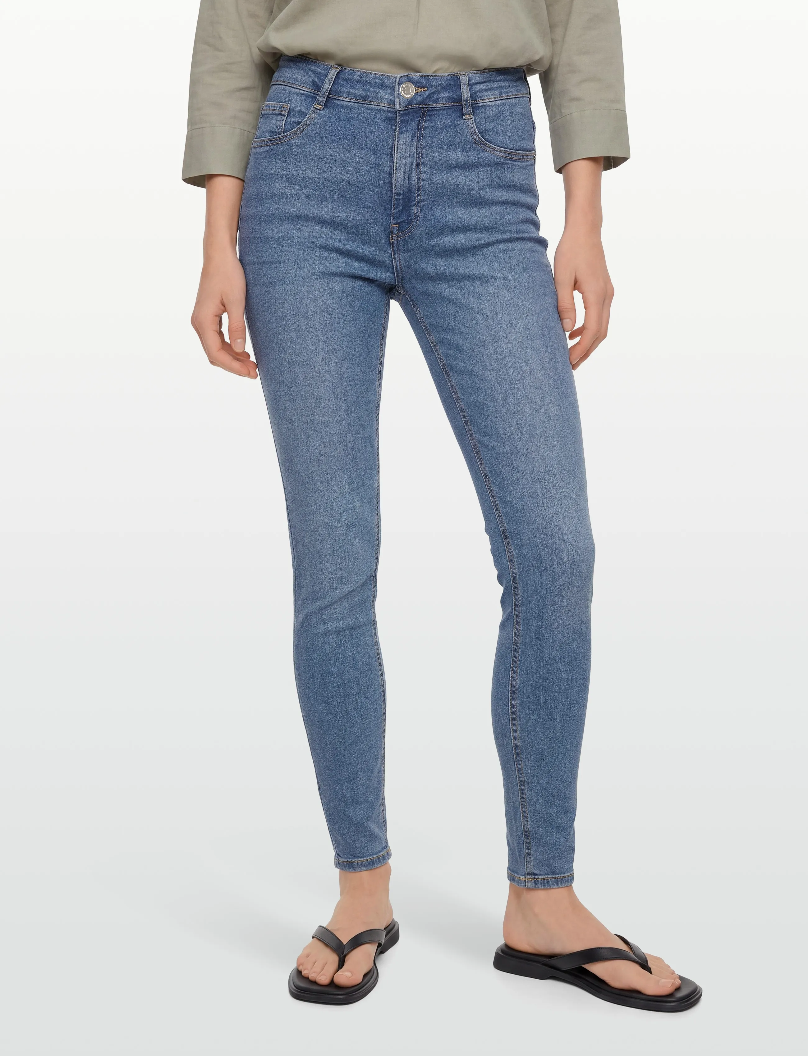 Gina Tricot - Molly high waist jeans - liibuvad teksad - midblue g (5545) - 3