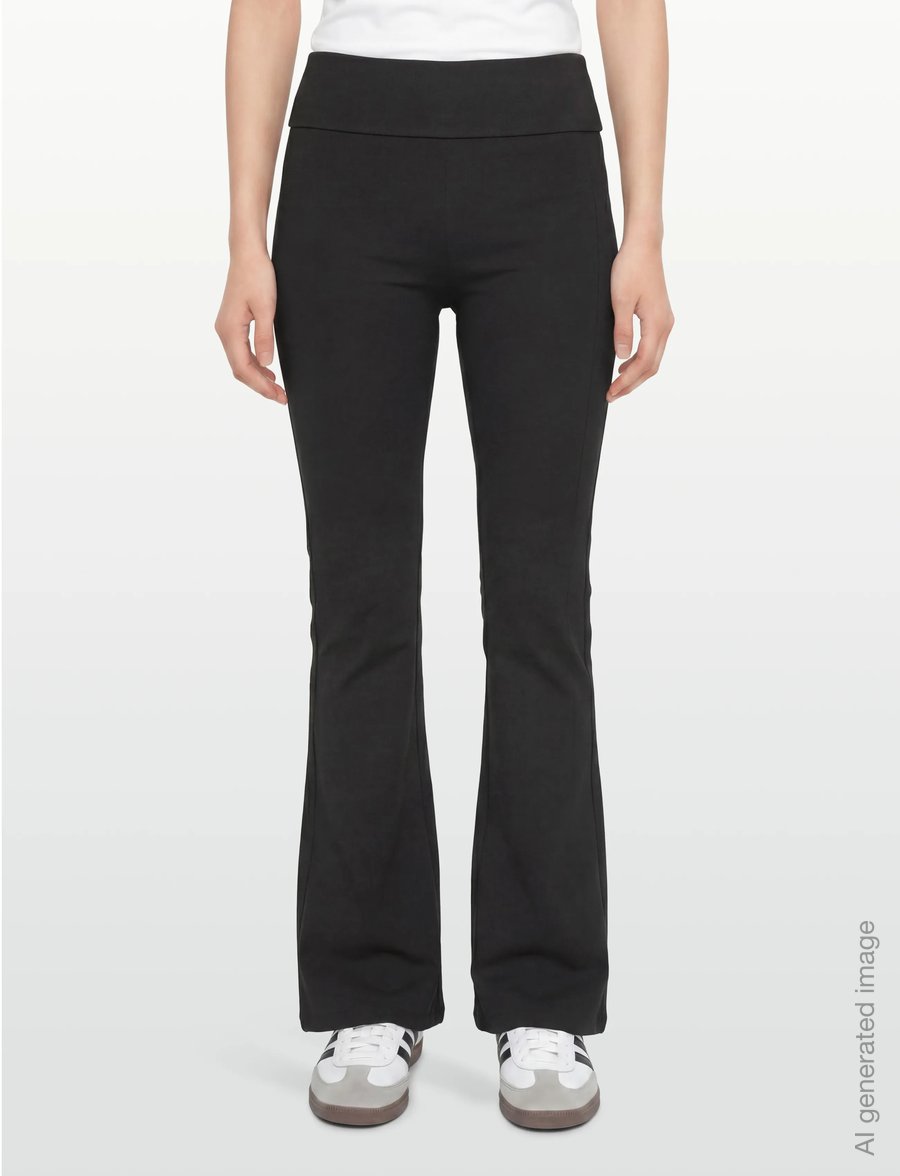 Gina Tricot - Soft touch folded trouser - schlaghosen - black (9000) - 3