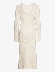 Gina Tricot - Knitted bouclé dress - midimekot - offwhite - 1
