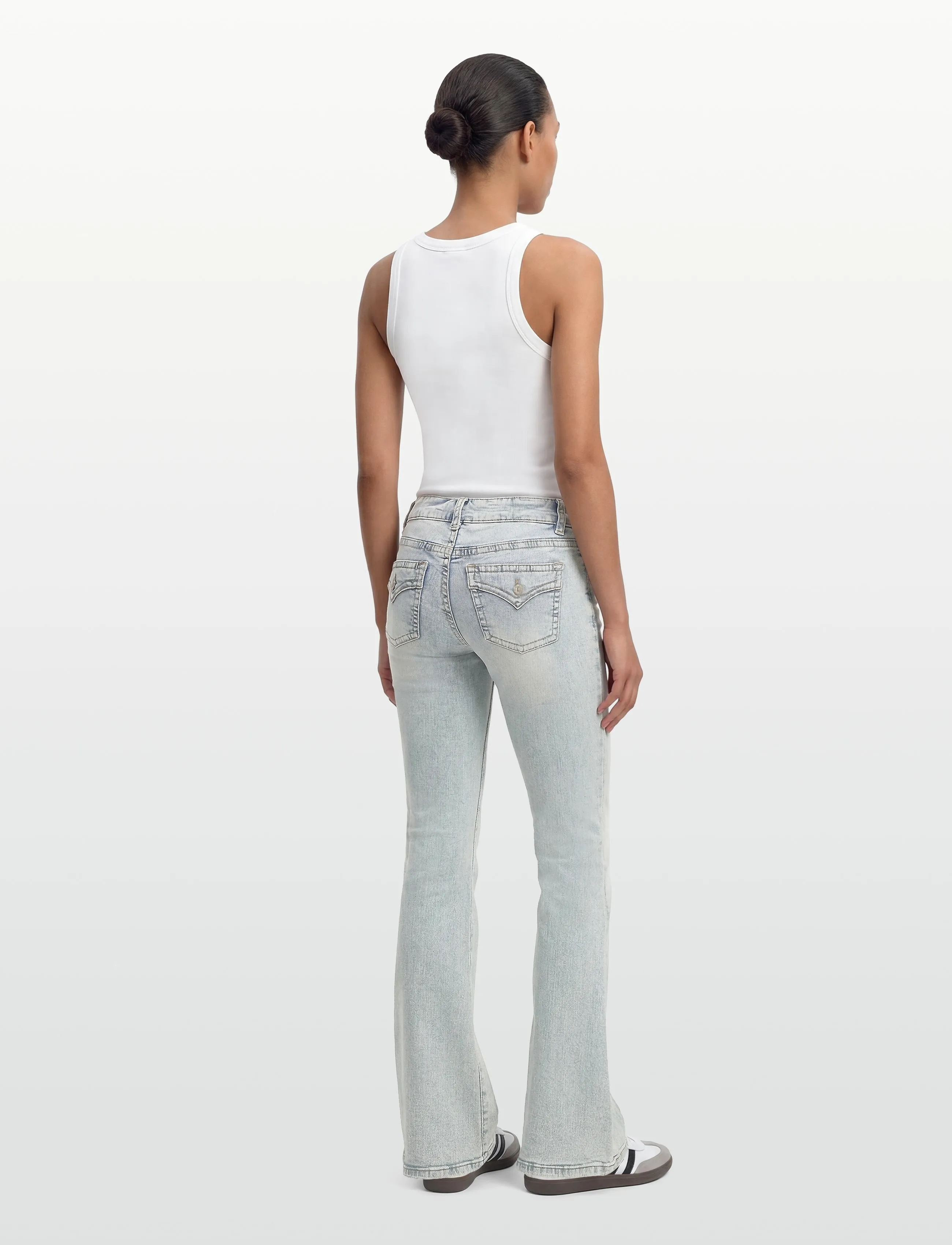 Gina Tricot Y2K Low Bootcut Jeans dam – bild 3