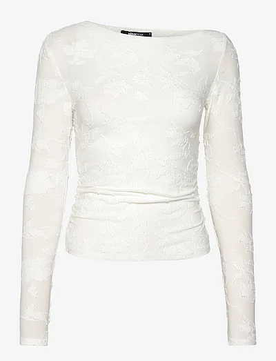Gina Tricot - find the latest trends at Boozt.com Gina Tricot - find the latest trends at Boozt.com