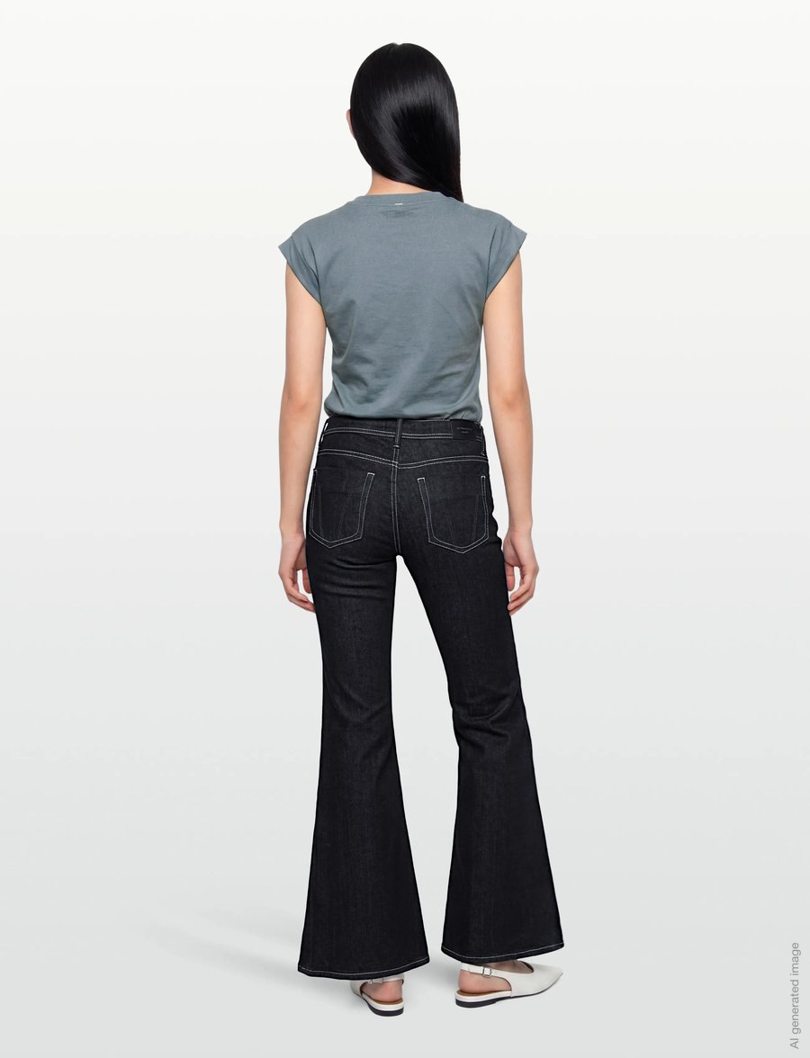 Gina Tricot - Ultra low flare jeans - nuo kelių platėjantys džinsai - rinse - 4