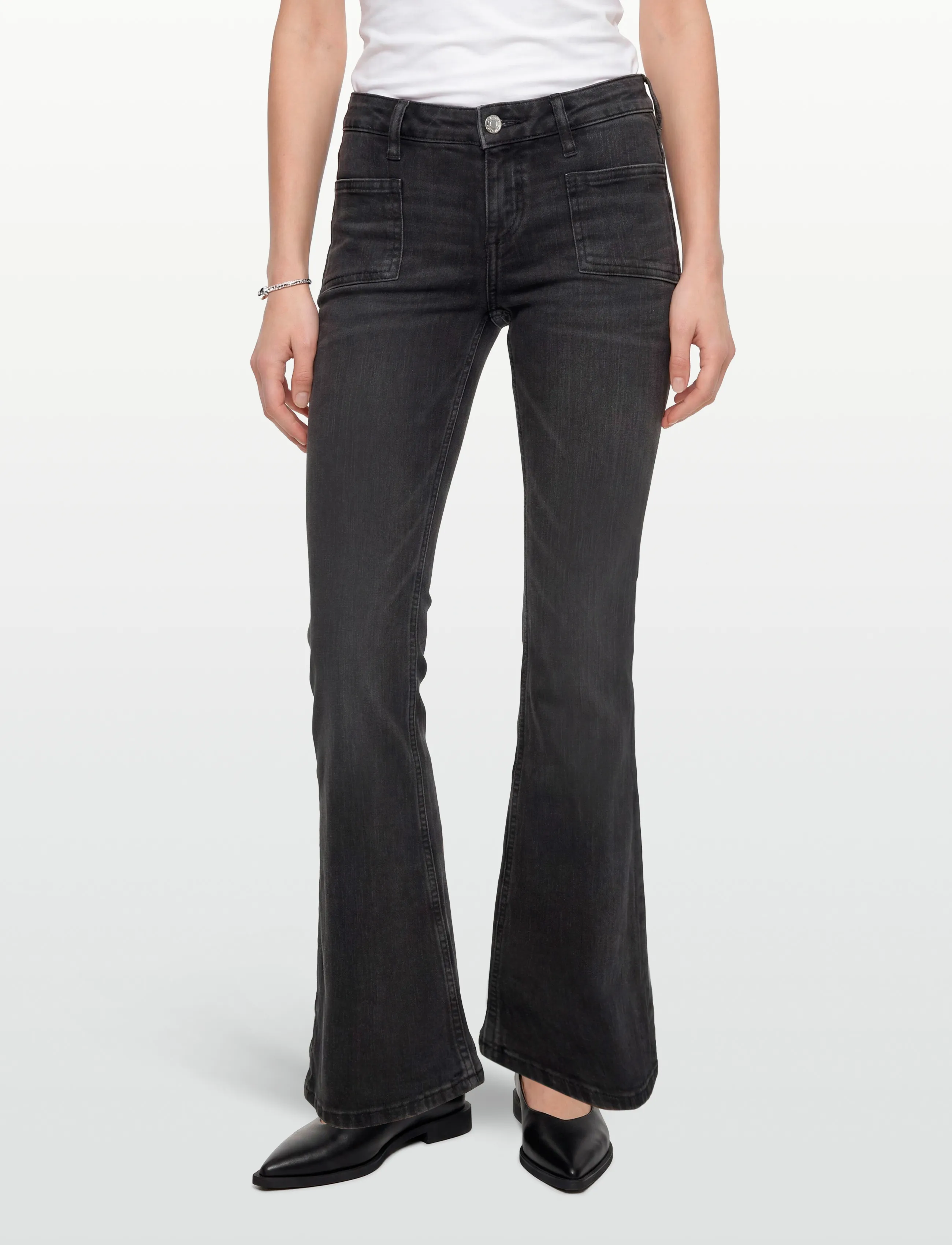 Gina Tricot - Low flare jeans - flared jeans - offblack - 3