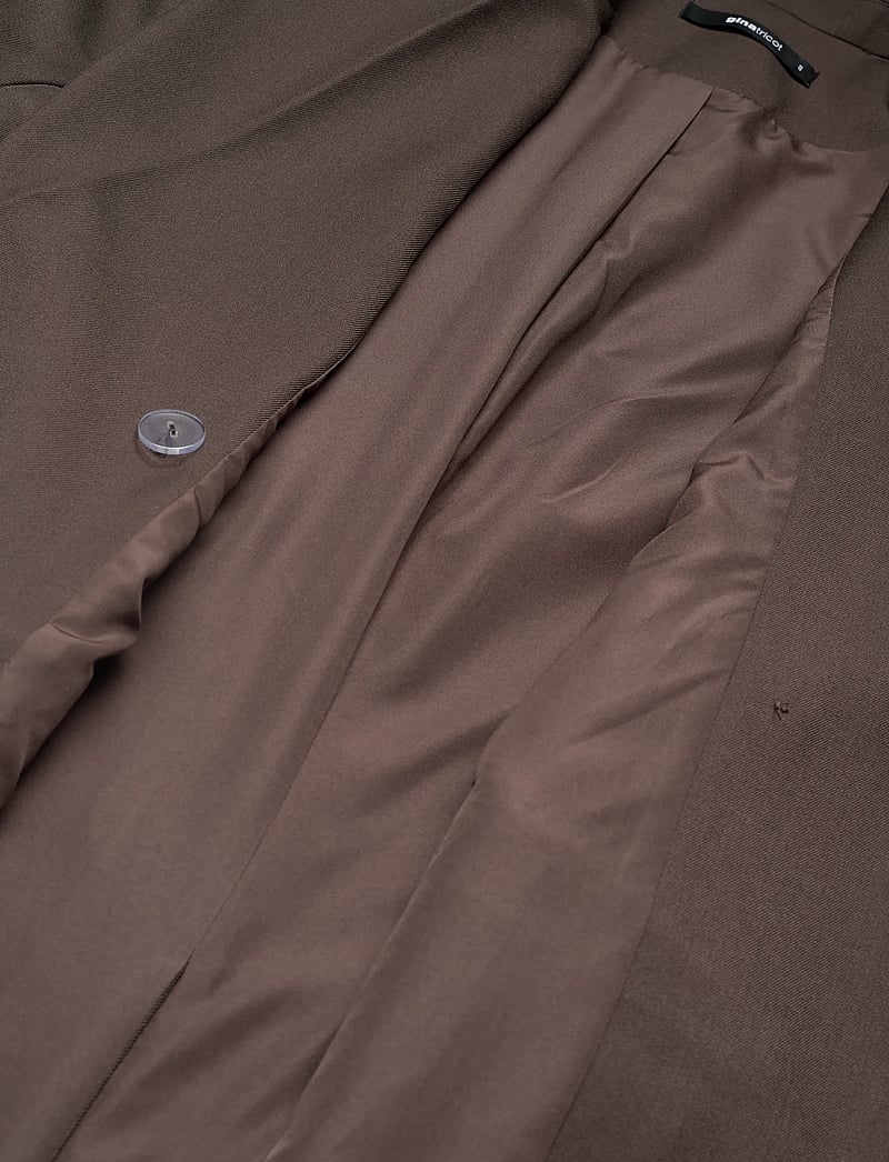 Gina Tricot - Shaped blazer - dubbelknäppta kavajer - dark brown (7180) - 4