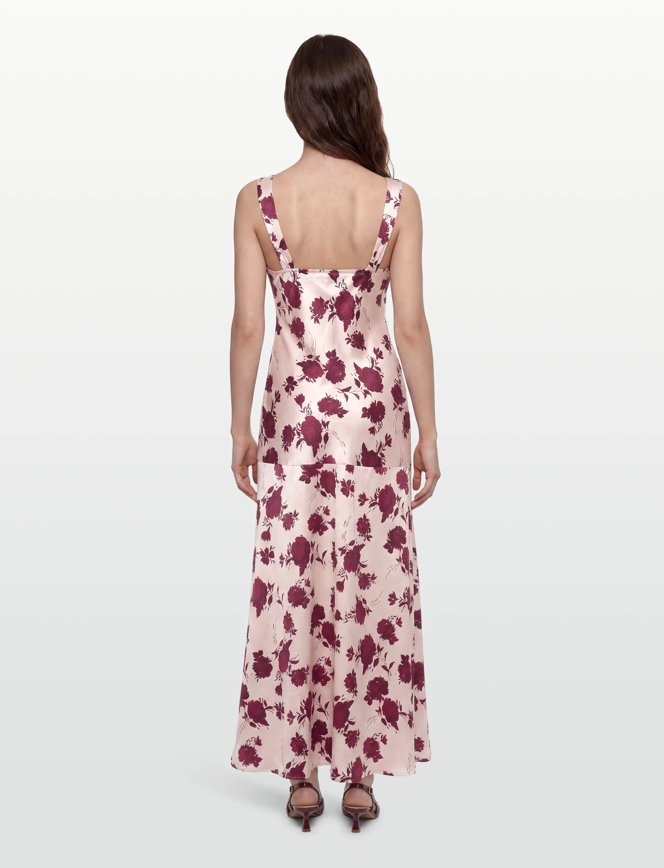 Gina Tricot - Sleeveless satin maxi dress - maxi kjoler - block flowers - 4