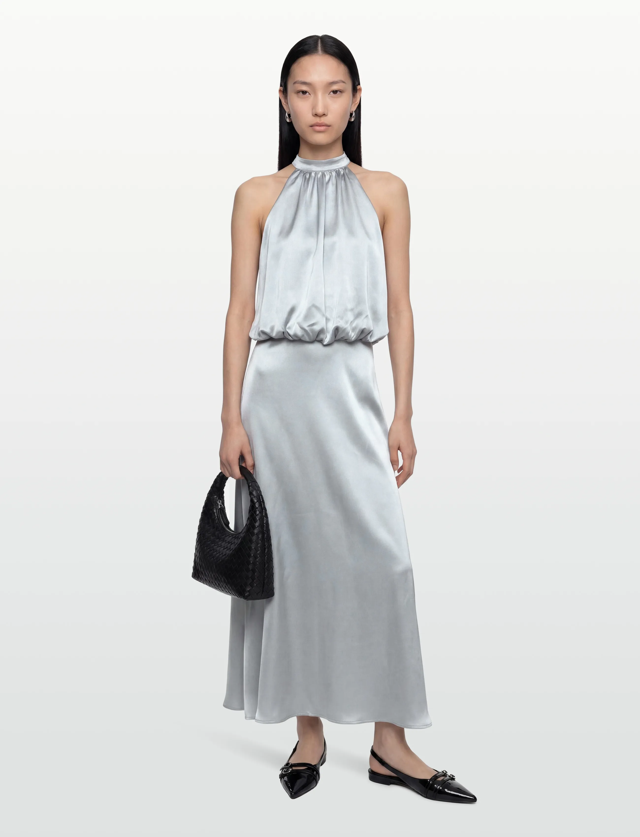 Gina Tricot Satin Halterneck Maxi Dress, 40, Dresses, Blau - Frauen