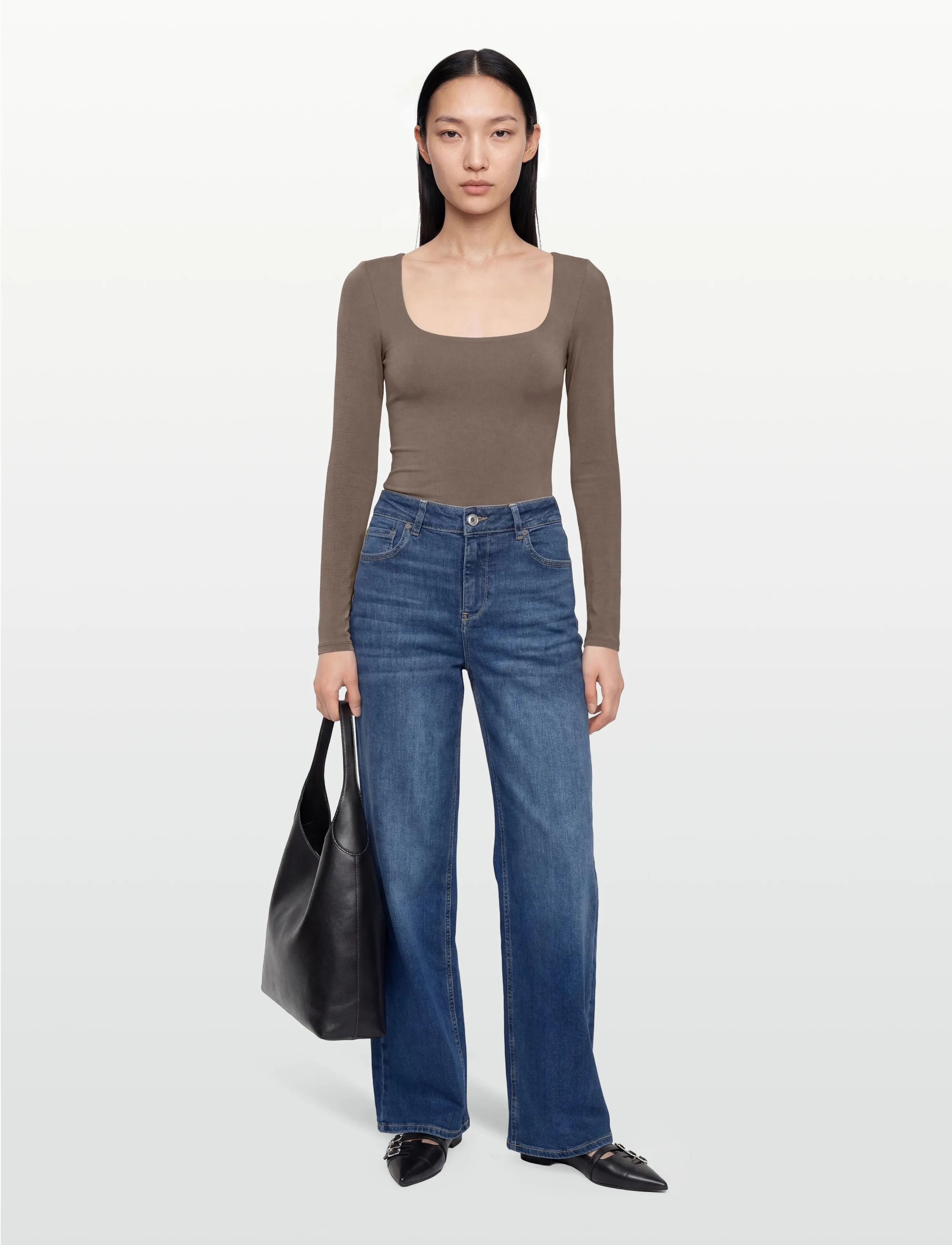 Gina Tricot Slim Fit Scoop Neck Top, M, Brown, T-Shirts & Toppe > Langærmede, Dame
