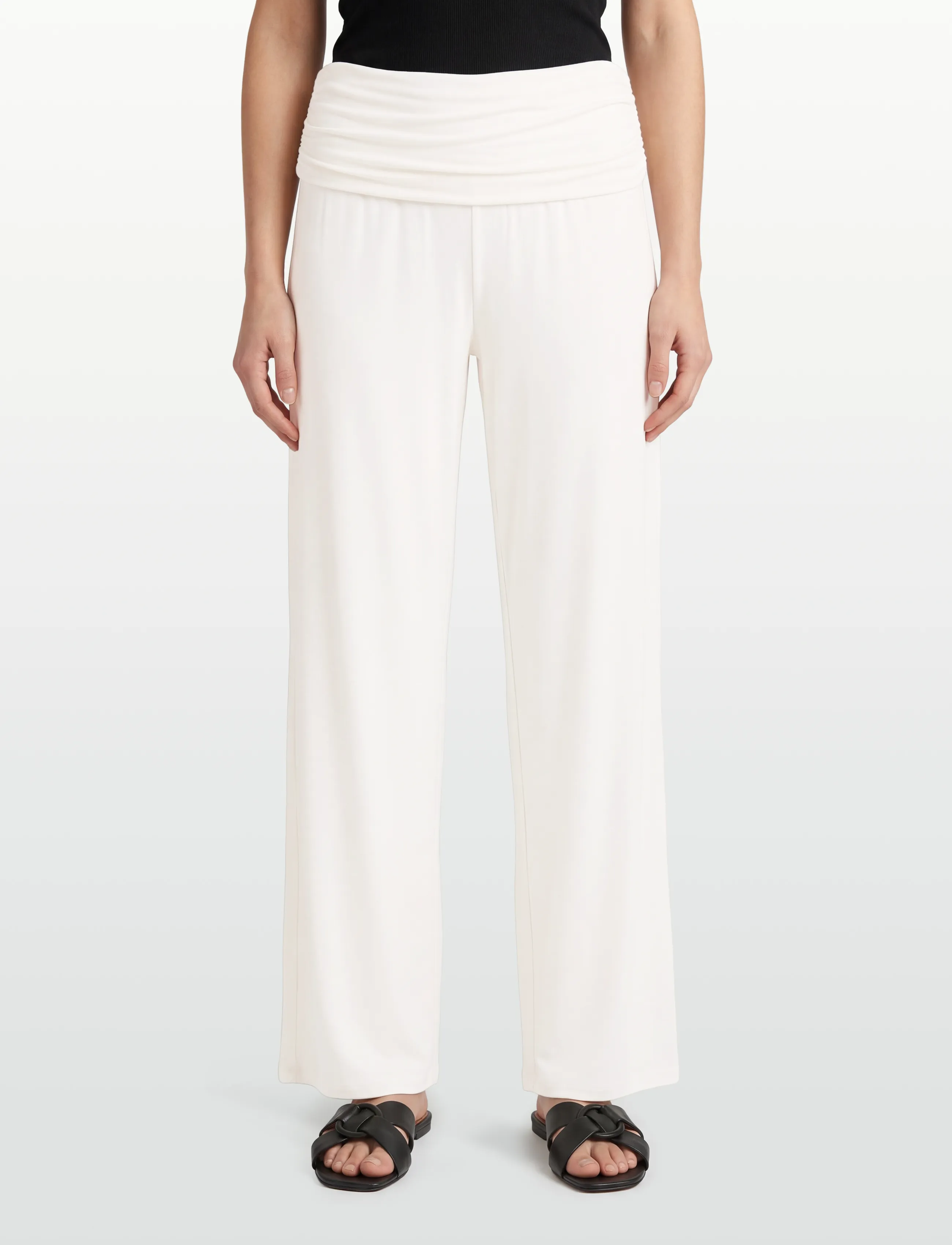 Folded Wide Yoga Trousers 2