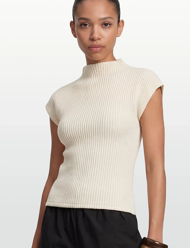 Gina Tricot - Funnel neck top - pullover - egret (1144) - 3