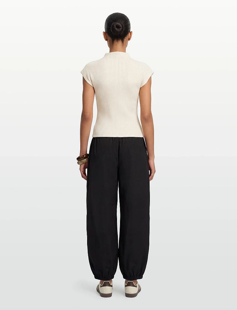 Gina Tricot - Funnel neck top - pullover - egret (1144) - 4