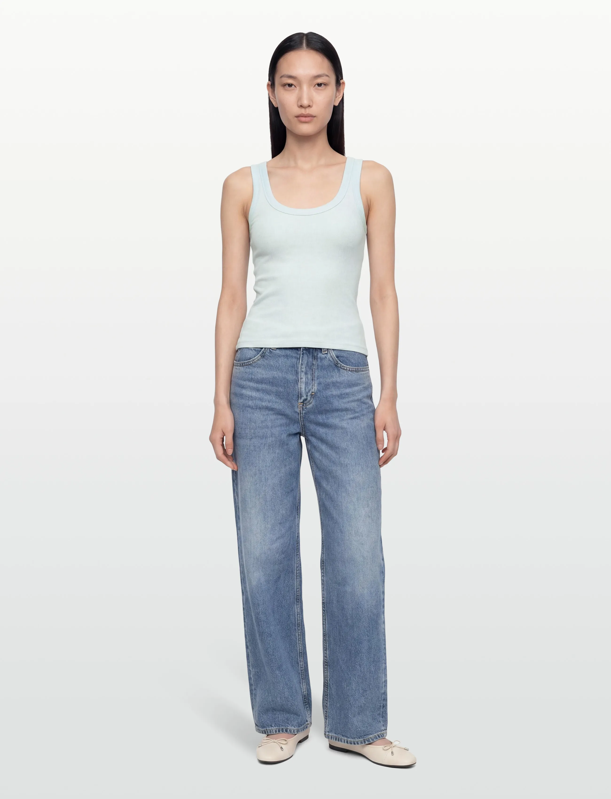 Super Stretch Scoop Neck Tank