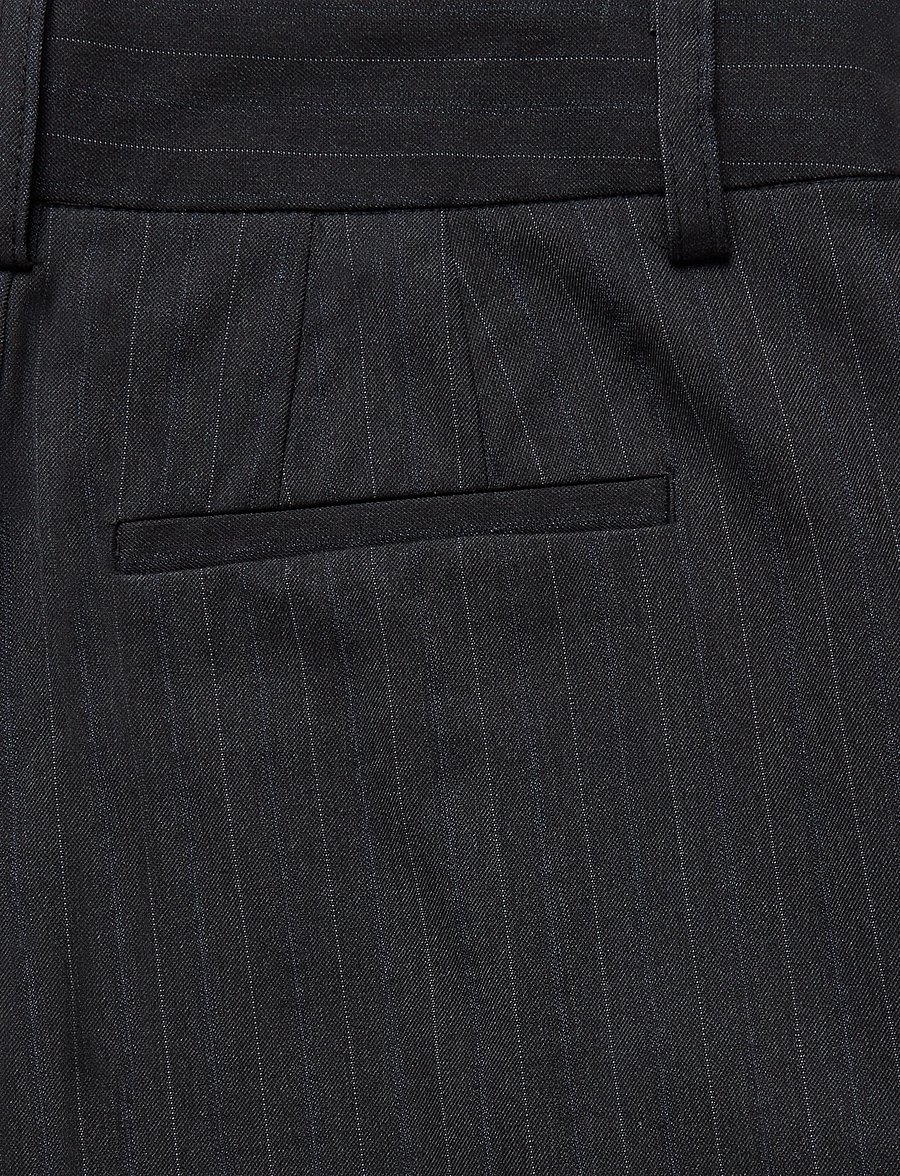 Gina Tricot - Edgy full length pleated pants - habitbukser - grey stripe (6513) - 4