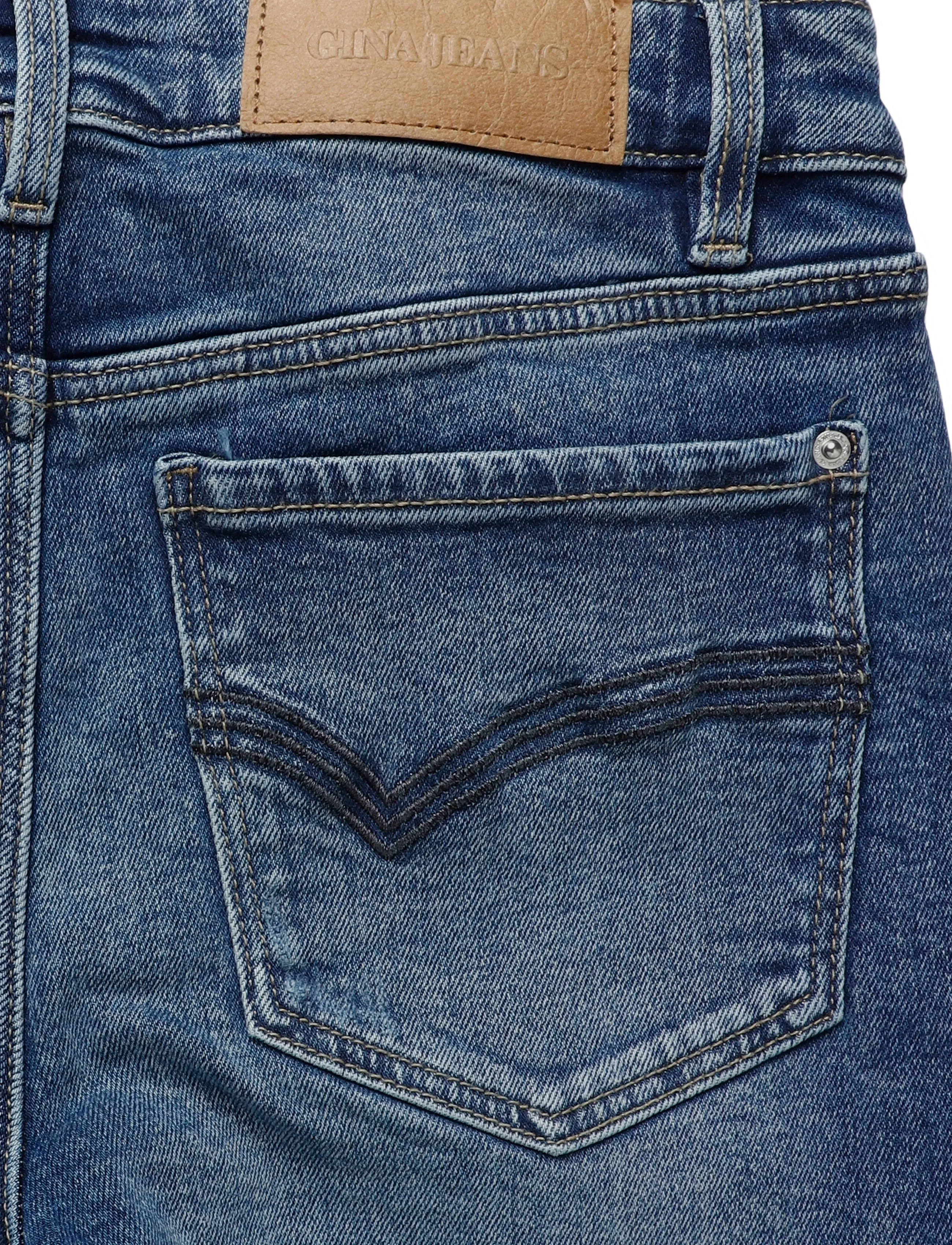 Gina Tricot - Shape up flare jeans - schlaghosen - mid blue - 4