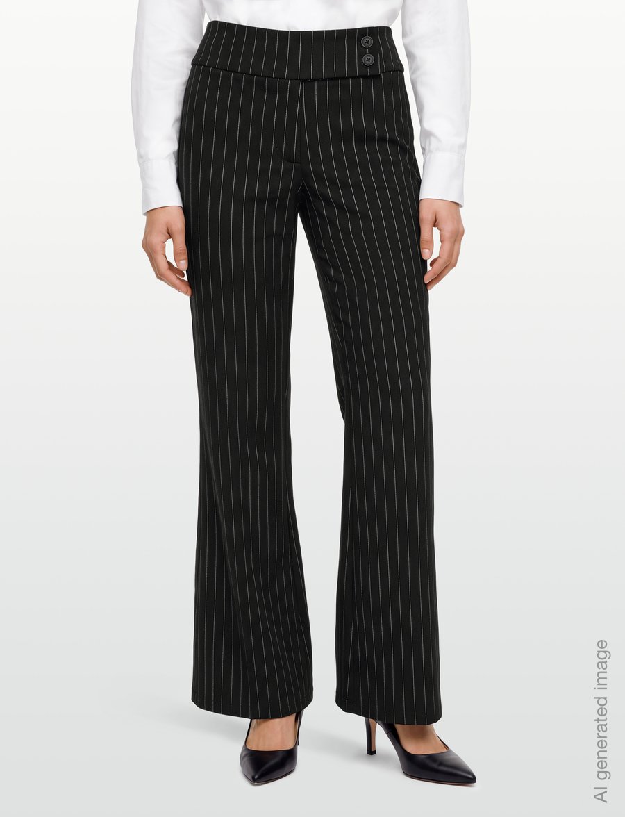Gina Tricot - Mid waist flare trousers - utsvängda byxor - black pinstripe - 3