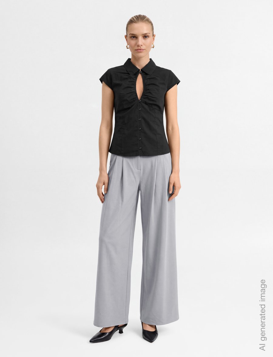 Gina Tricot - Keyhole short sleeve shirt - short-sleeved shirts - black (9000) - 0