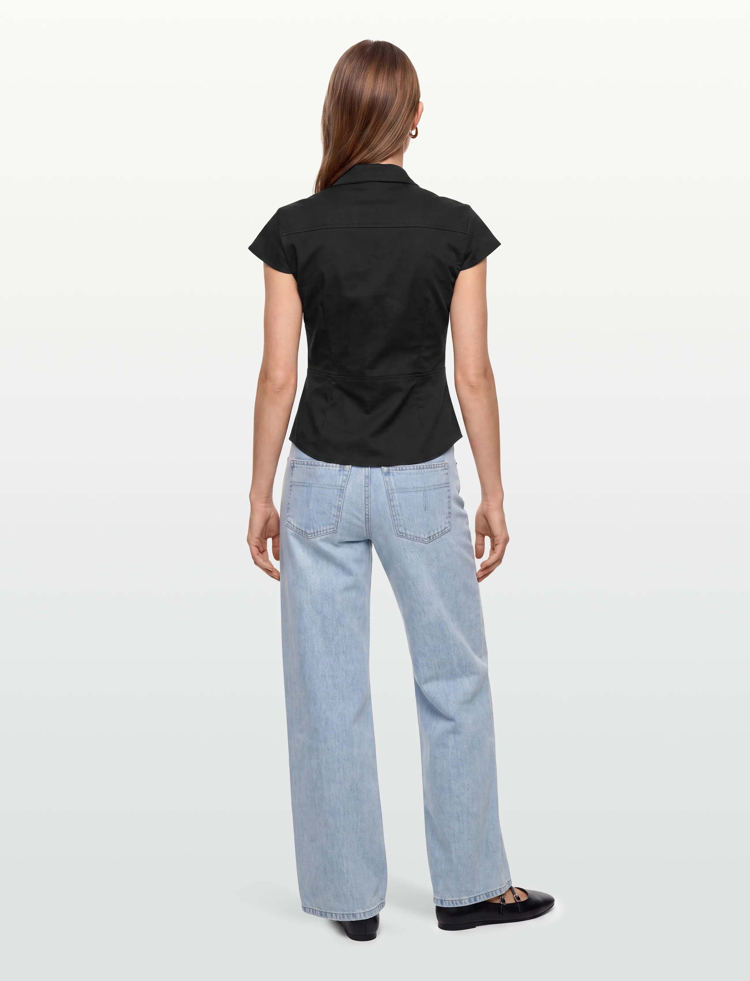 Gina Tricot - Shaped utility top - lühikeste varrukatega särgid - black (9000) - 4