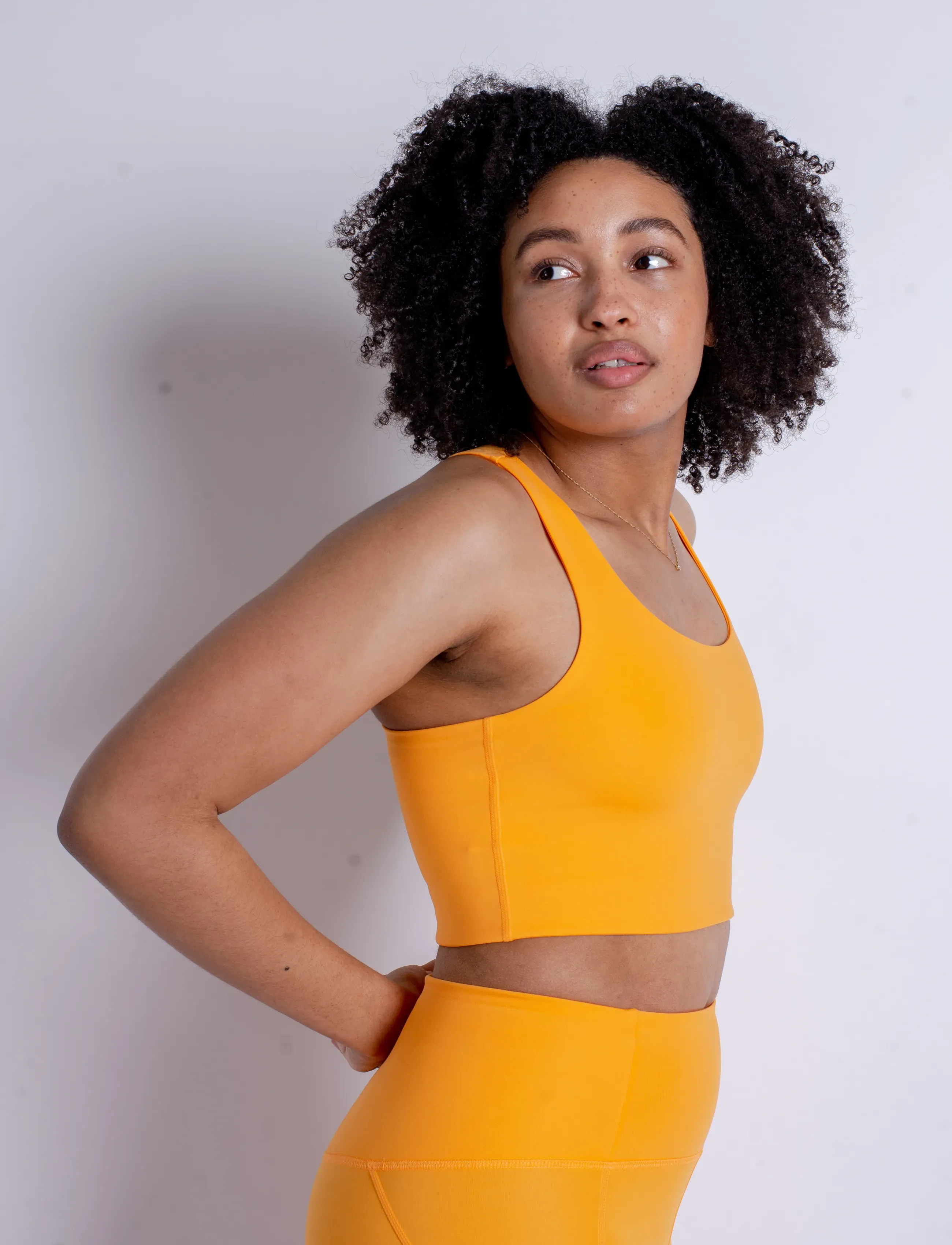 Girlfriend Collective - Paloma Bra - sports bh'er: medium støtte - orange zest - 3