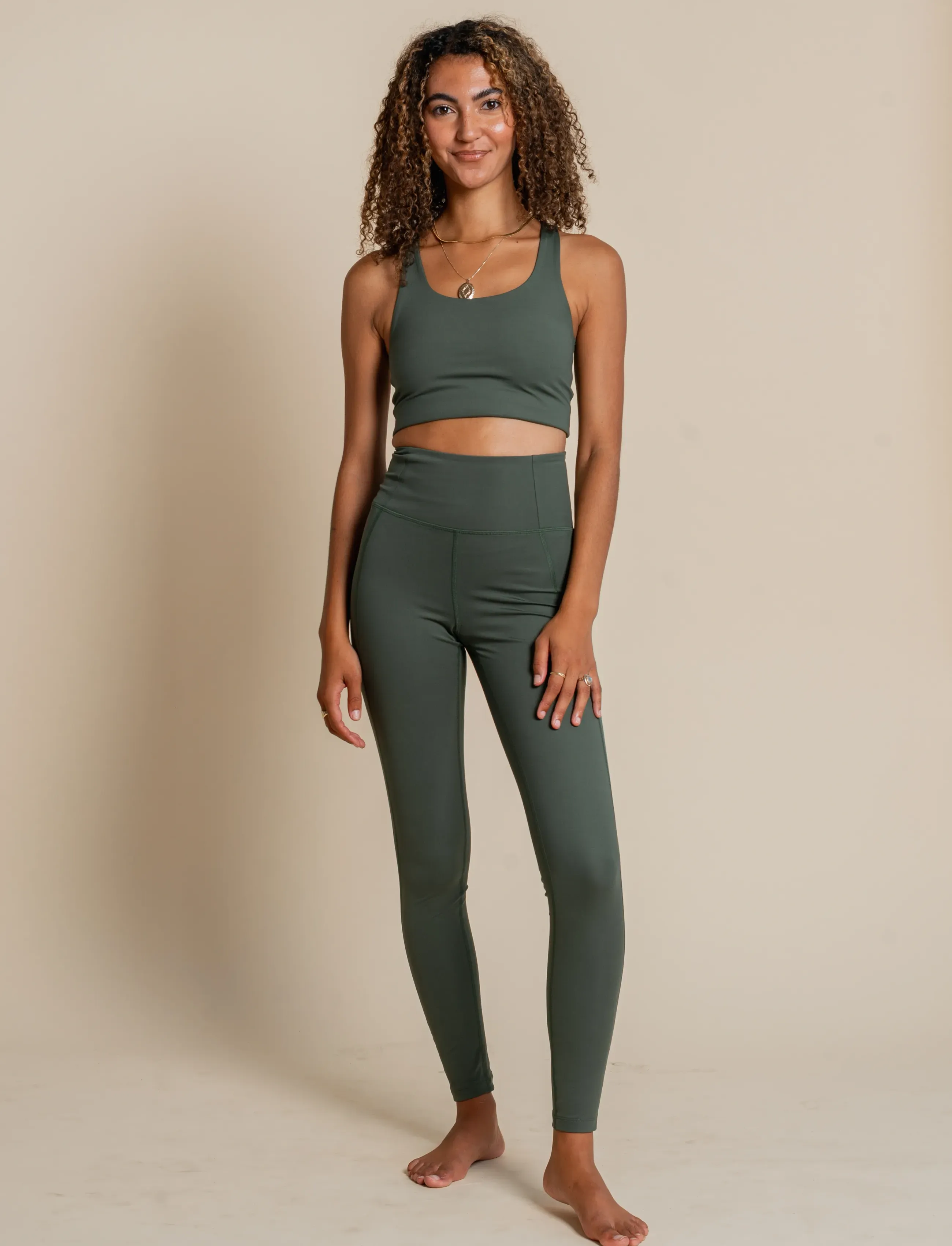 Girlfriend Collective - Paloma Bra - sports bh'er: medium støtte - seaweed - 3