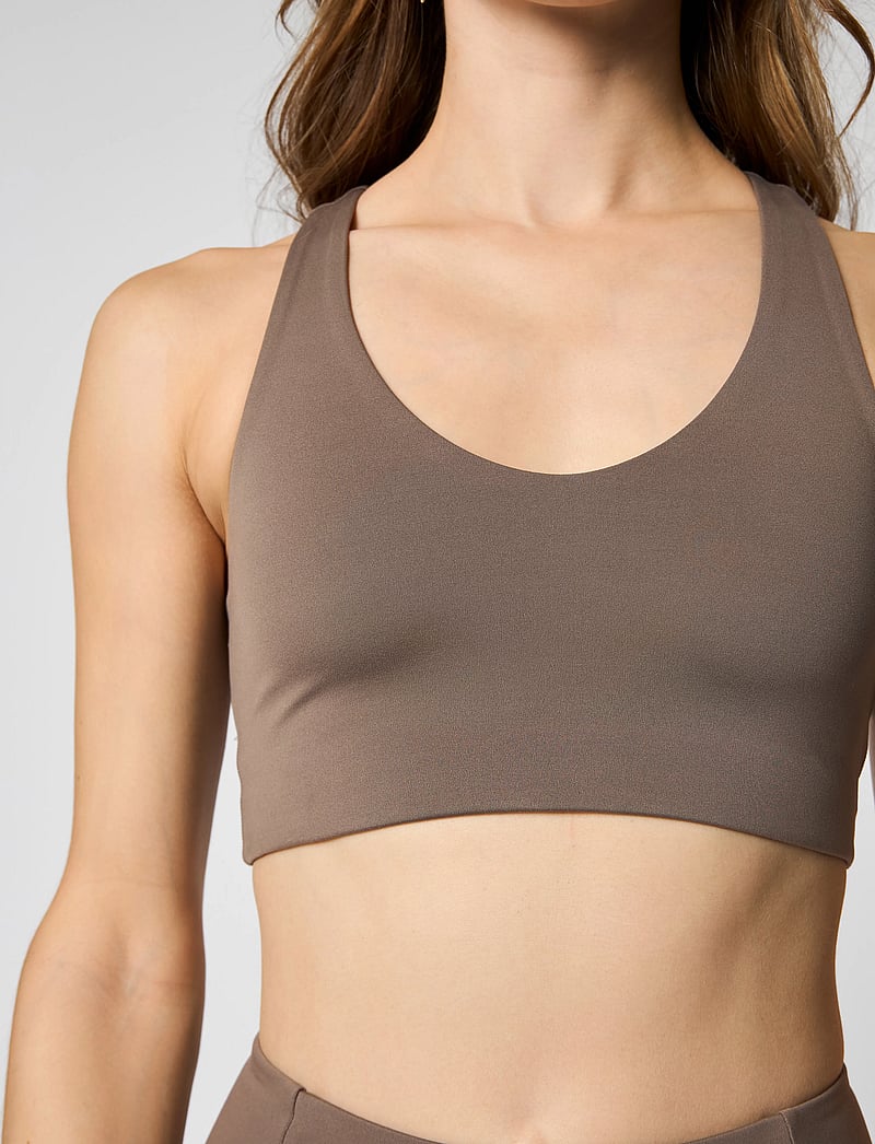 Girlfriend Collective - Float Lola Bra - medium støtte - falcon - 5