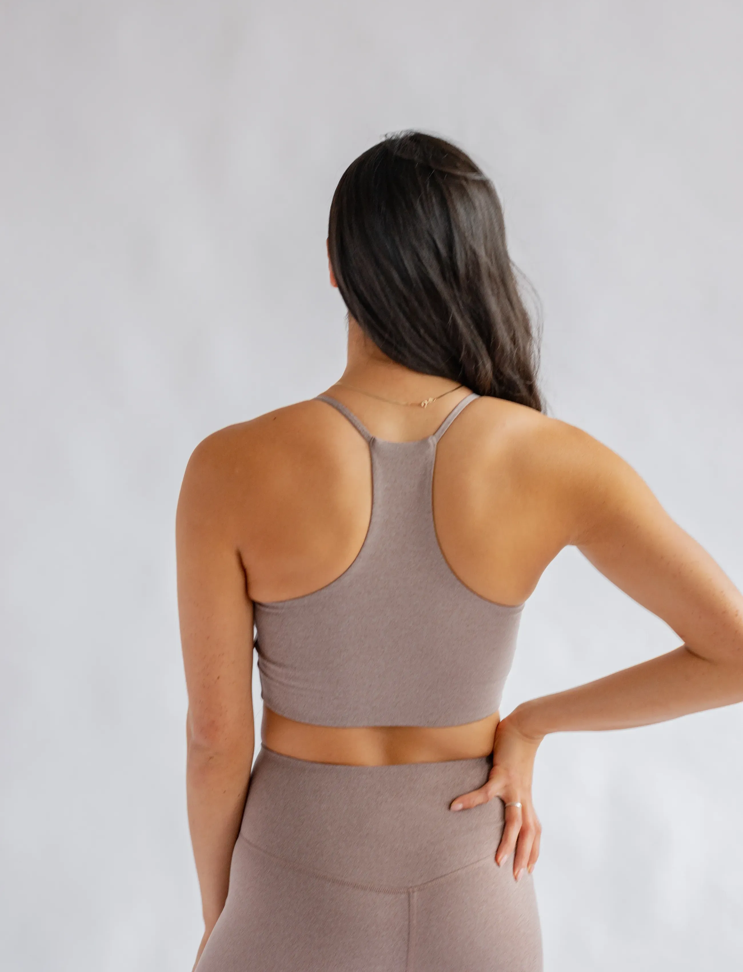 Girlfriend Collective - Float Cleo Halter Bra - sports bh'er: lav støtte - heather cocoon - 3