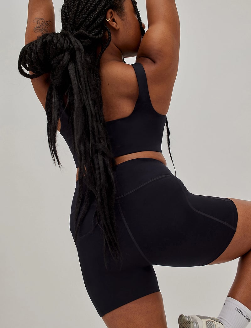 Girlfriend Collective - Tommy Bra, Square-Neck - medium støtte - black - 3