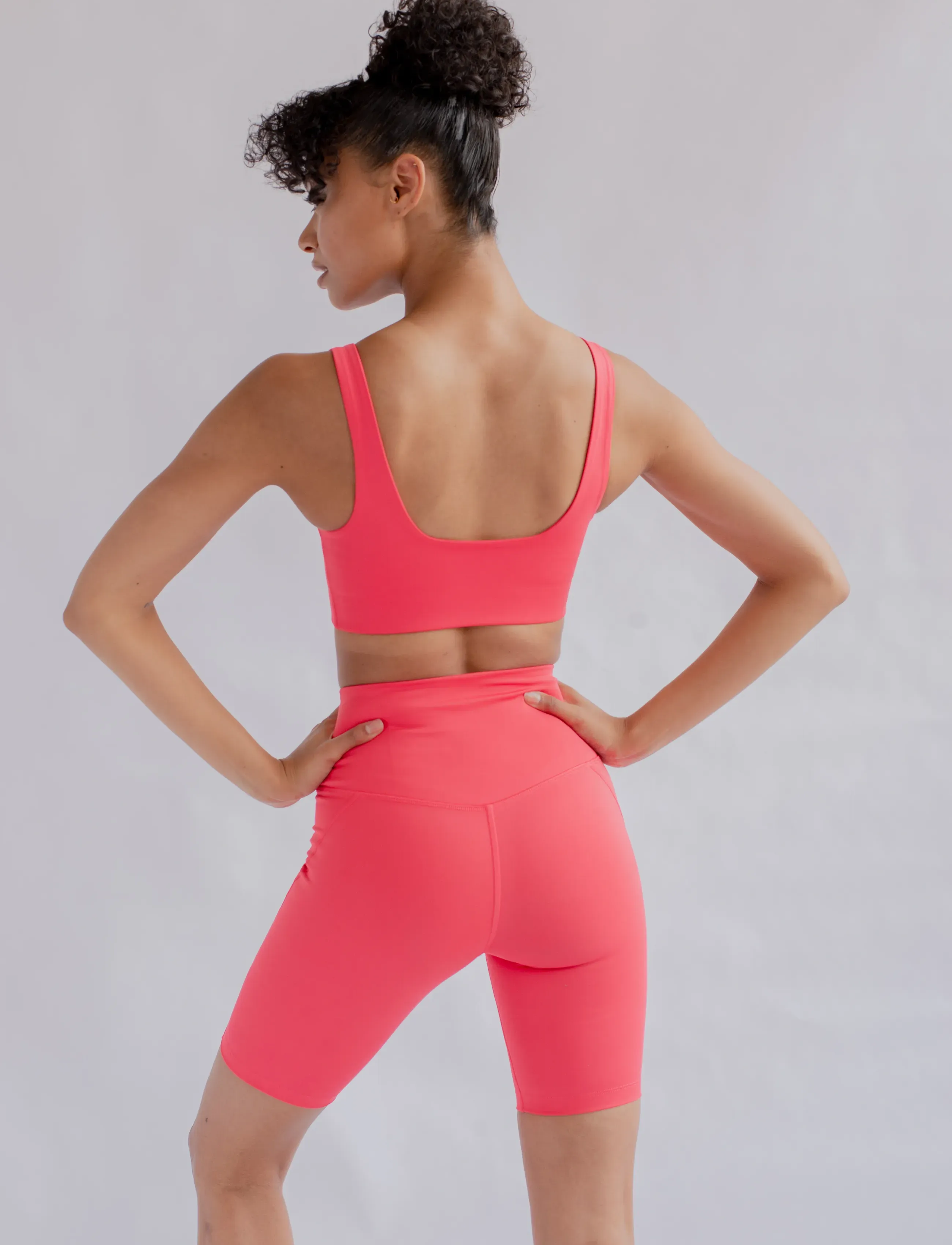 Girlfriend Collective - Tommy Bra, Square-Neck - sports bh'er: medium støtte - geranium - 3