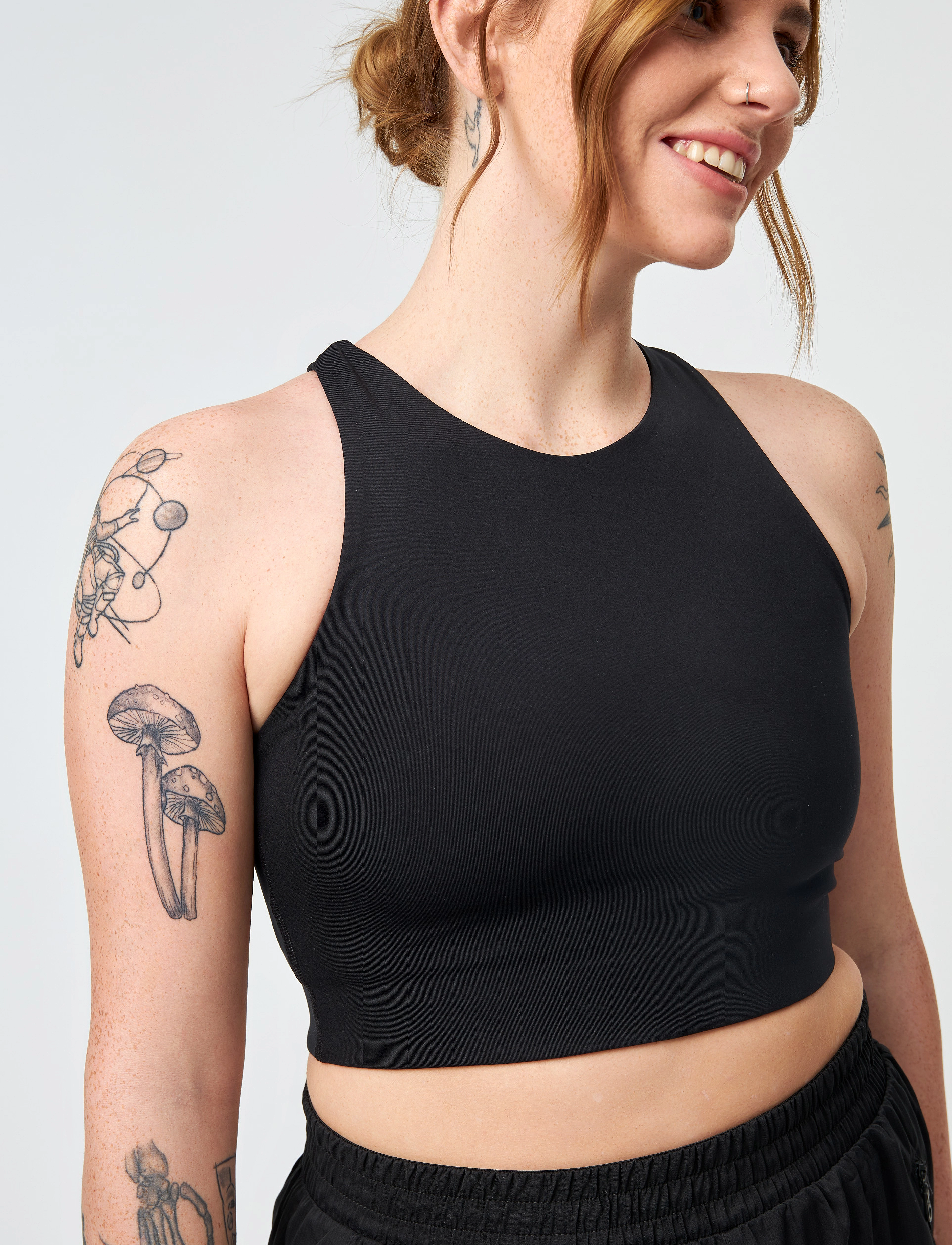Girlfriend Collective Dylan Bra, Kvinder, Højhalset Sports-bh, Sort, Str: L