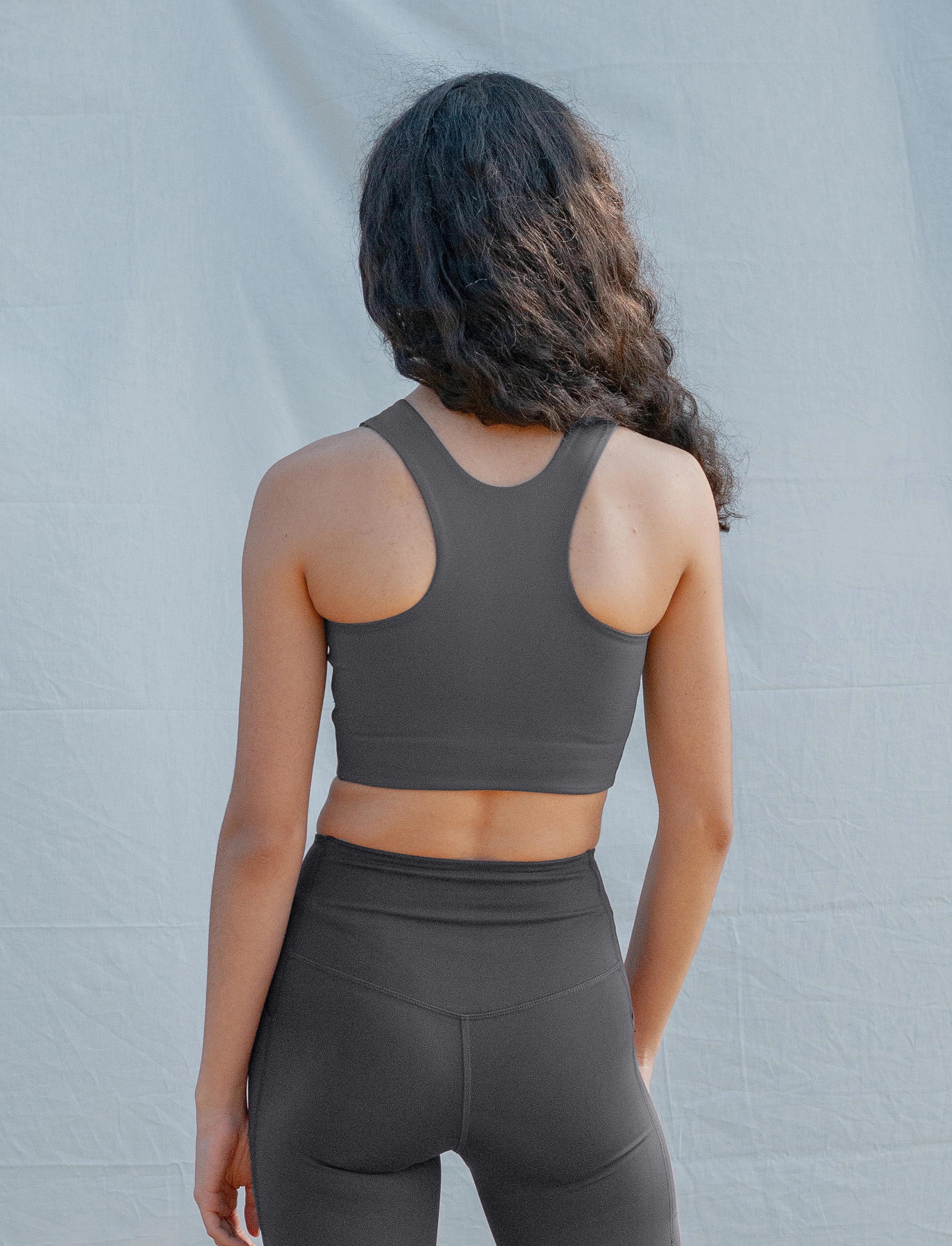 Girlfriend Collective - Dylan Bra - sports bh'er: medium støtte - moon - 3